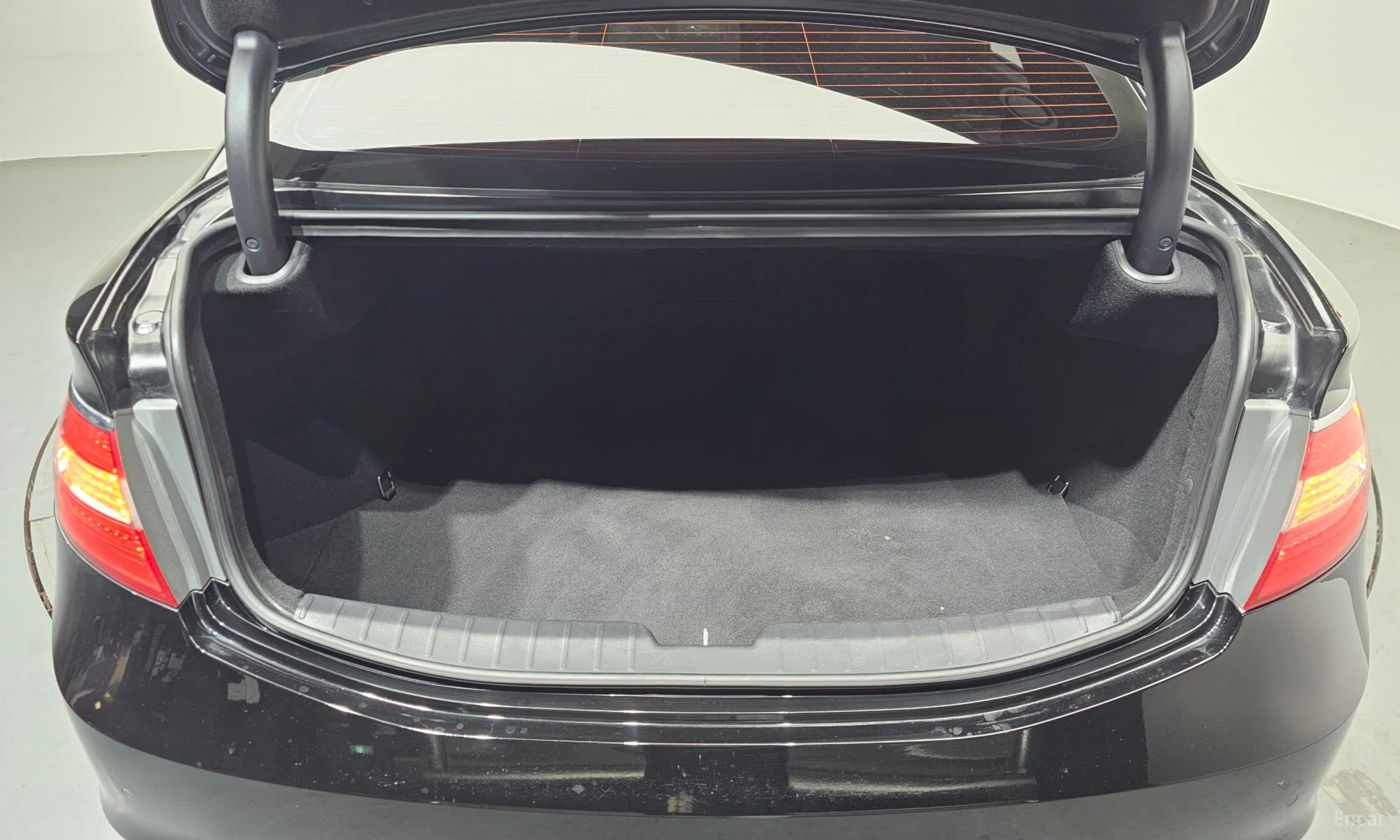 Hyundai Grandeur HG превью 20