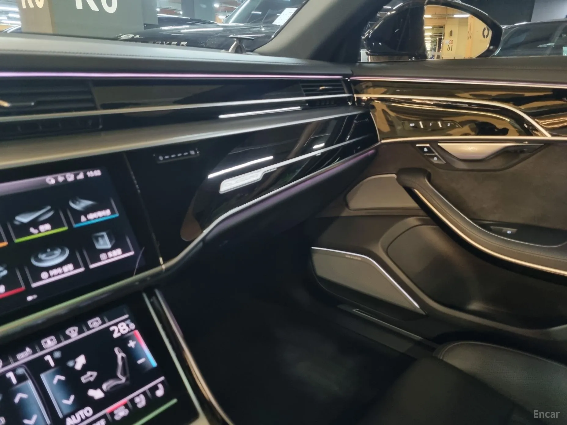 Audi A8 (D5) превью 10