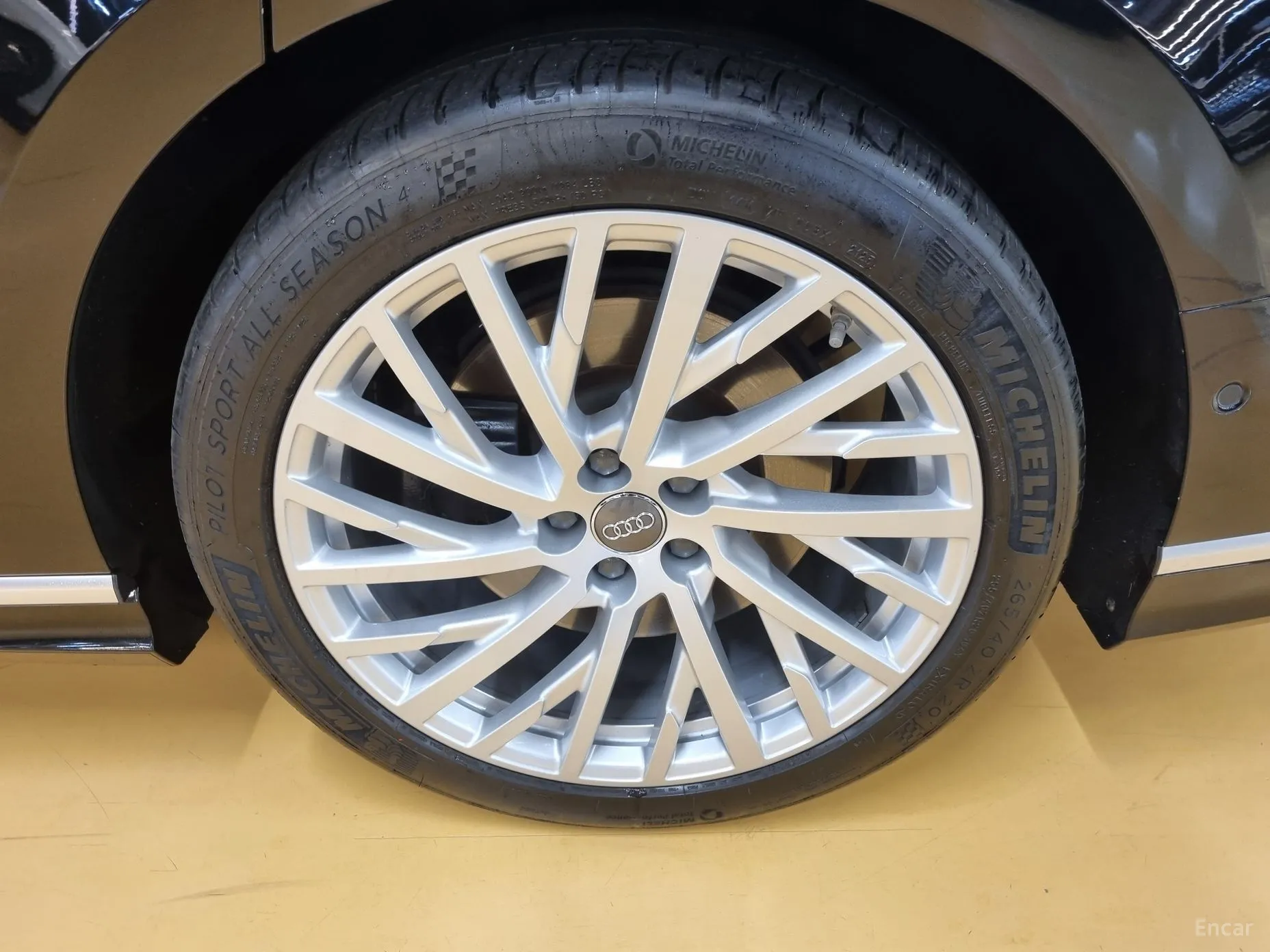 Audi A8 (D5) превью 20