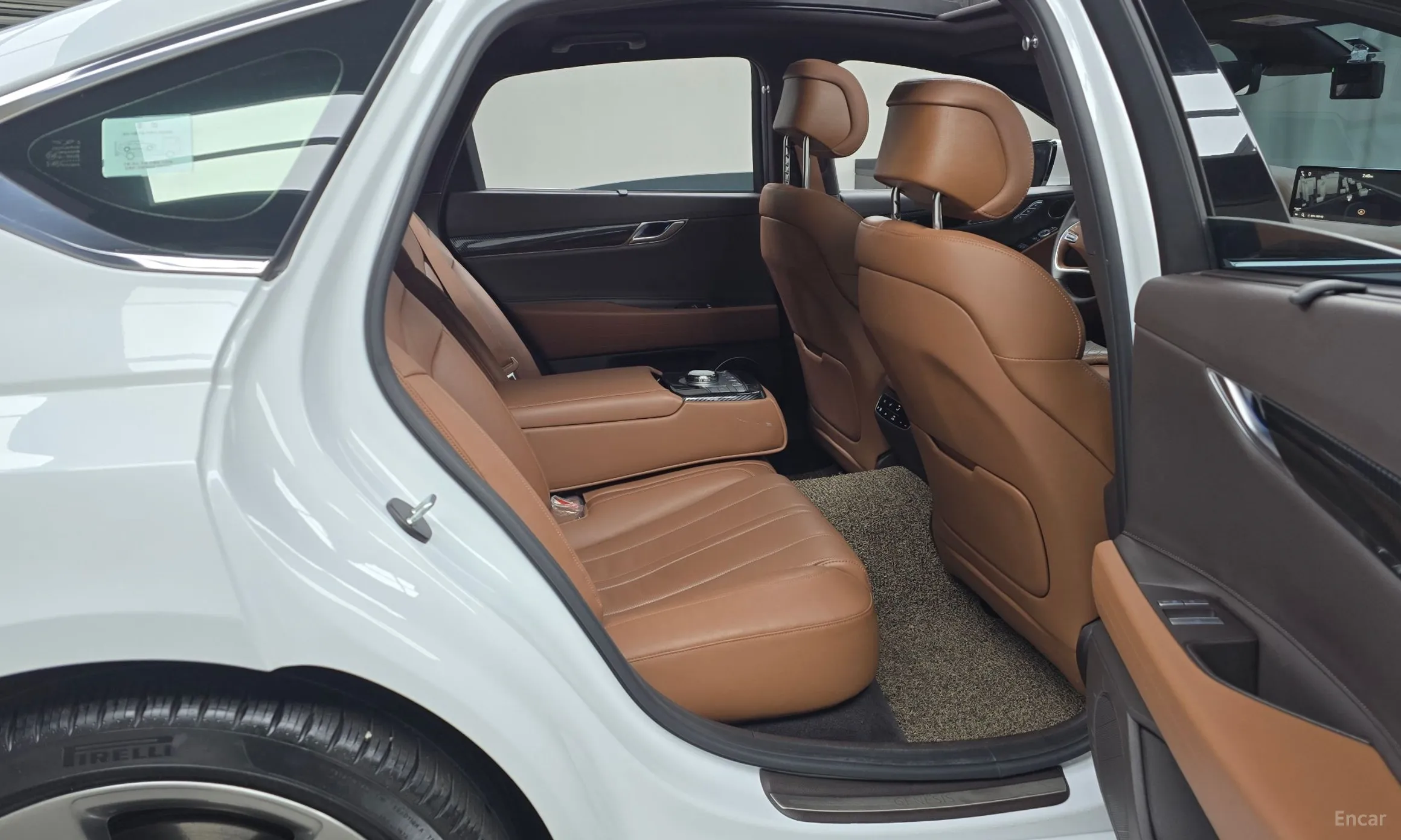 Genesis G80 (RG3) превью 12