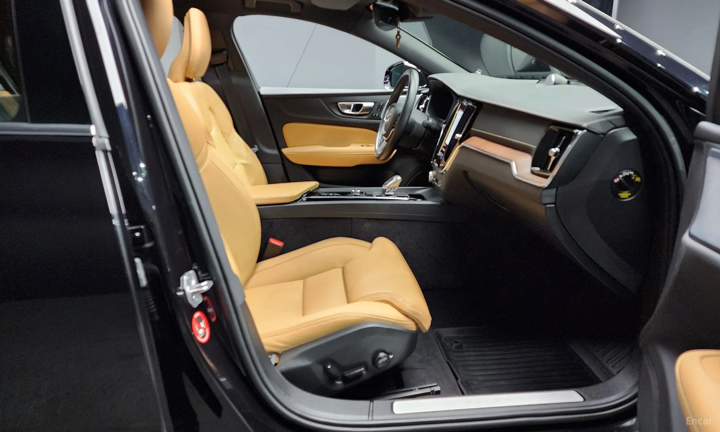 Volvo S60 3rd Generation превью 10