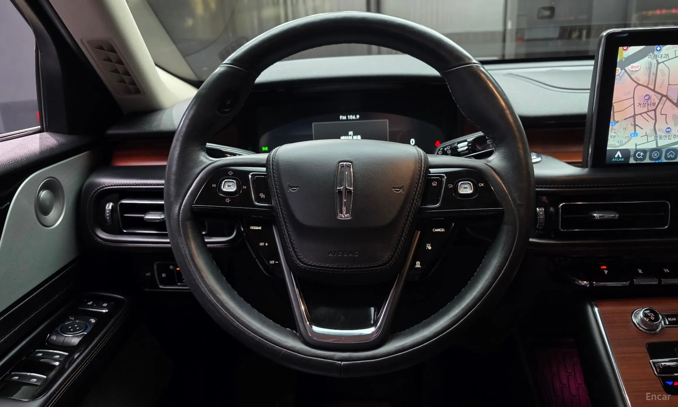 Lincoln Aviator 2nd Generation превью 13