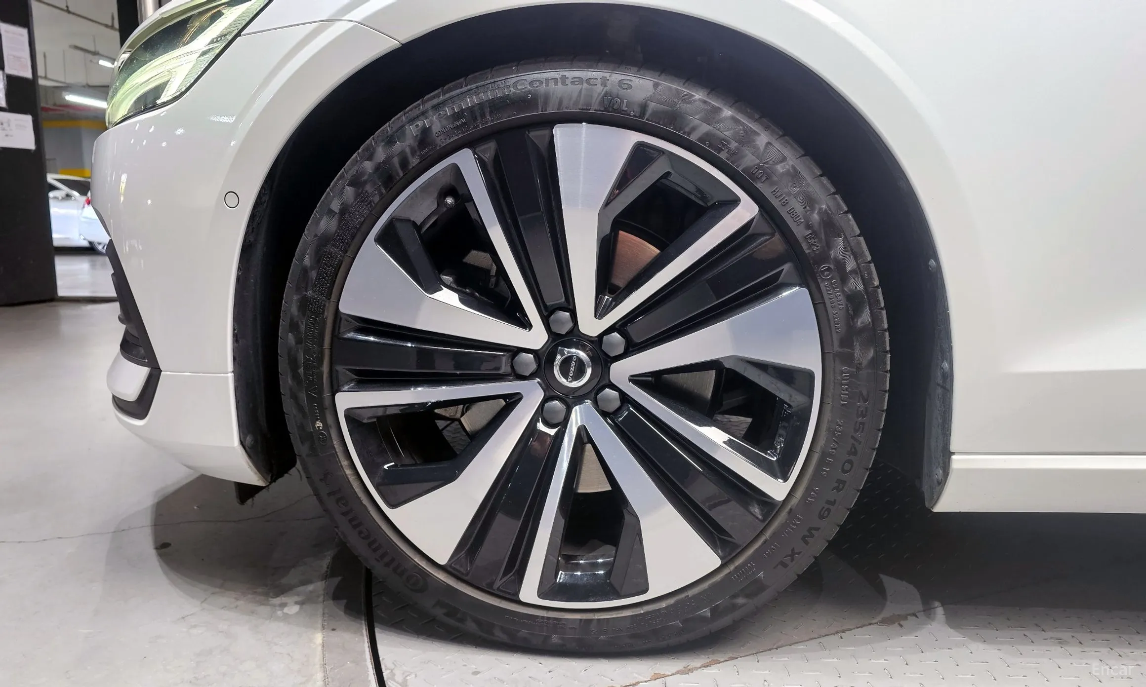 Volvo S60 3rd Generation превью 5