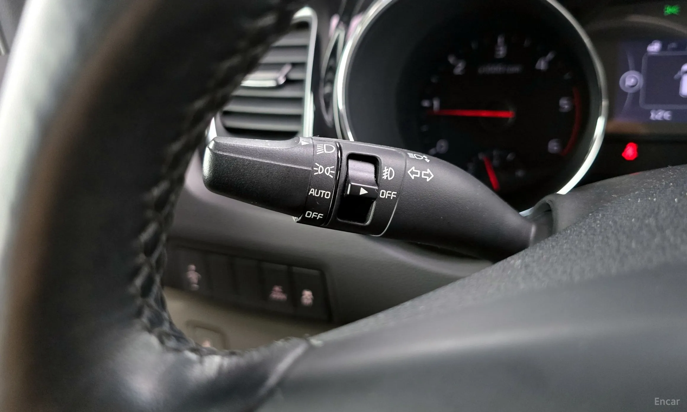 Kia Carnival превью 18