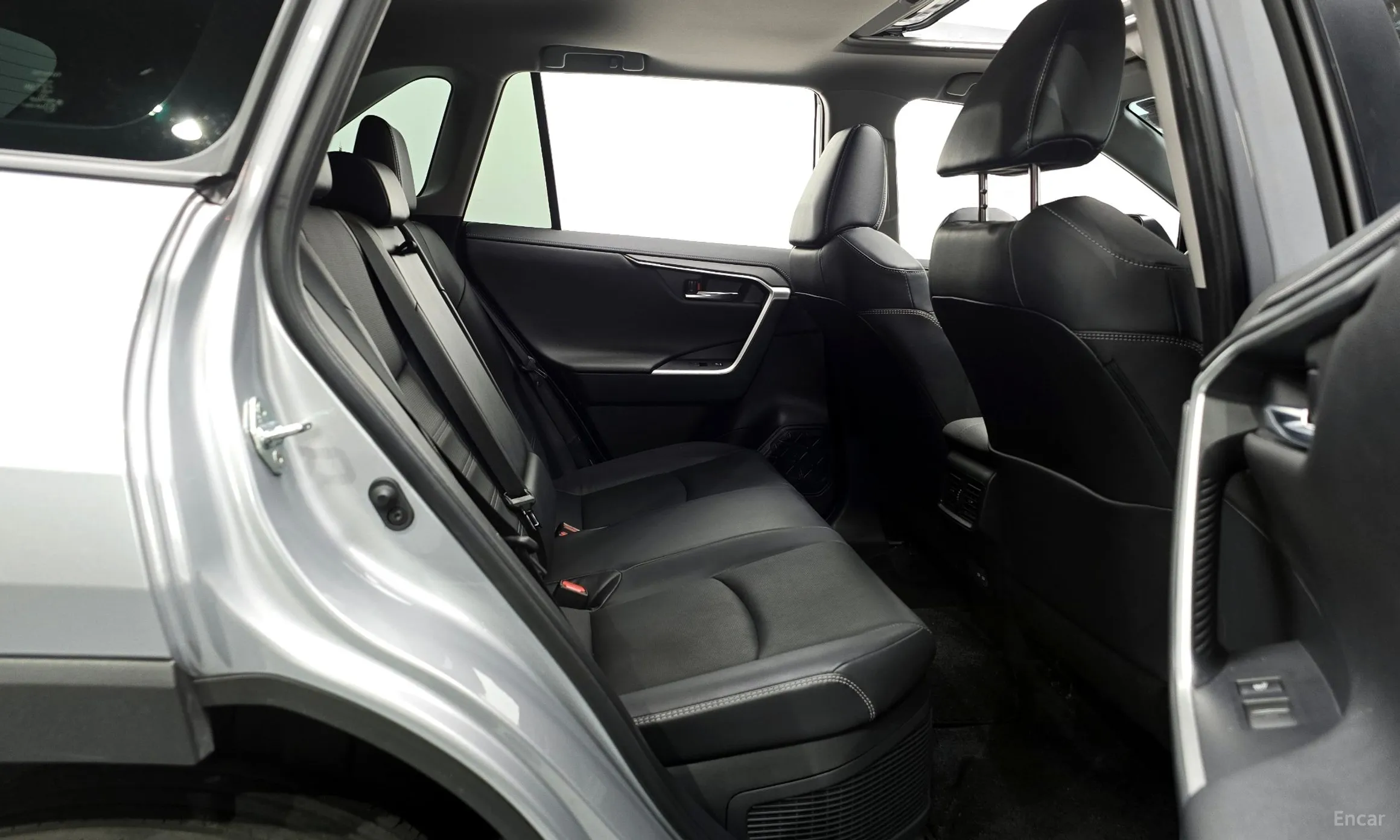 Toyota RAV4 5th Generation превью 12