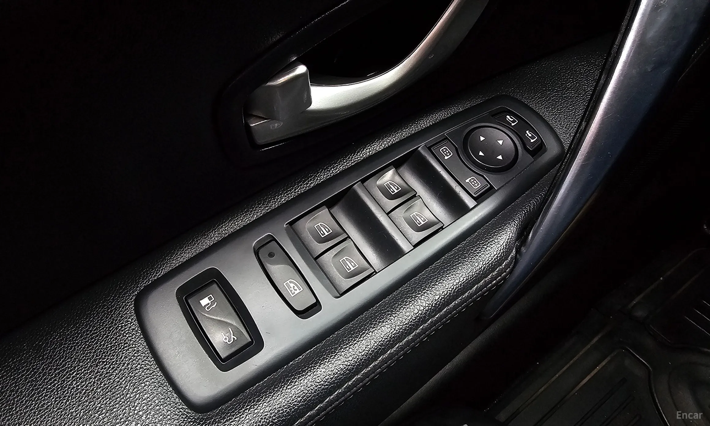 Renault Korea (Samsung) SM7 превью 16