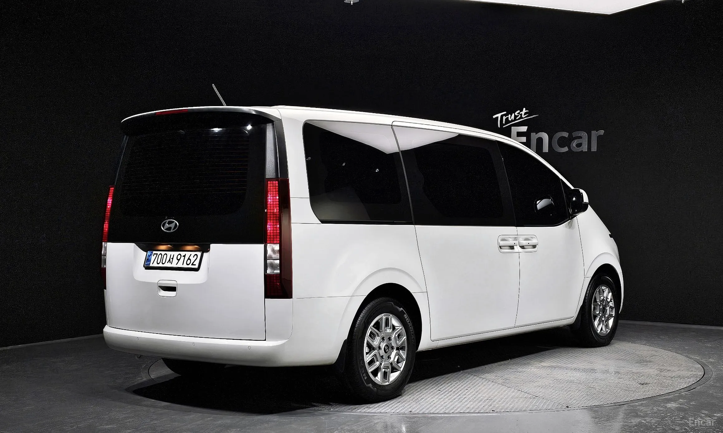 Hyundai Staria превью 2