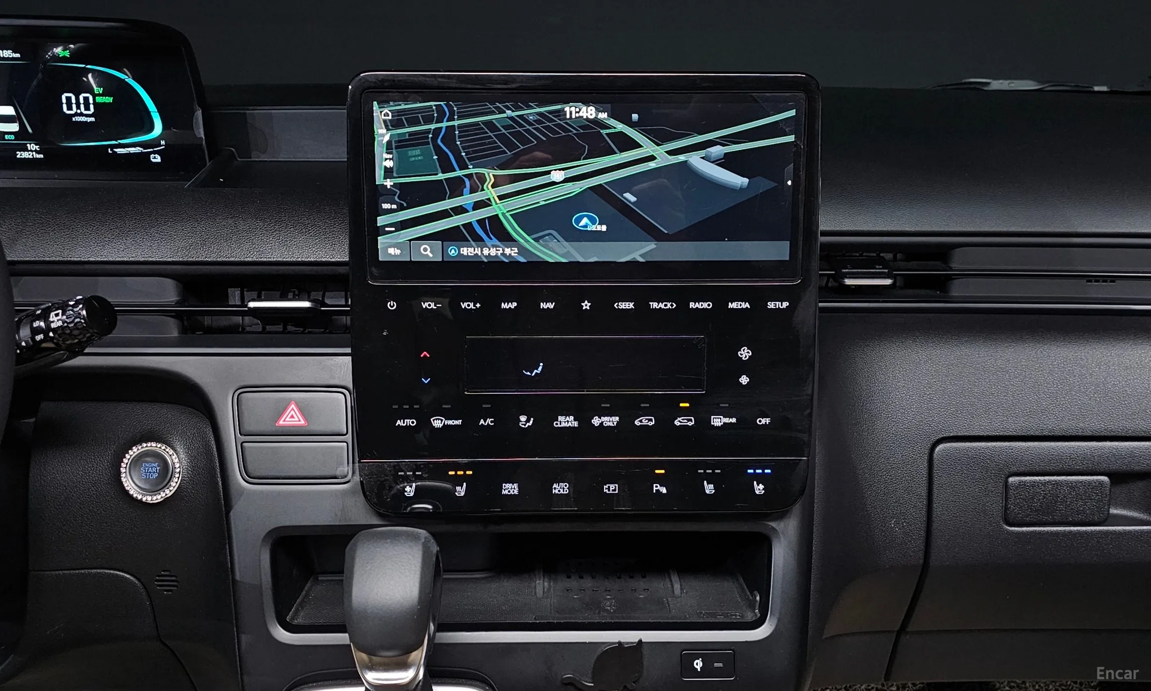 Hyundai Staria превью 16