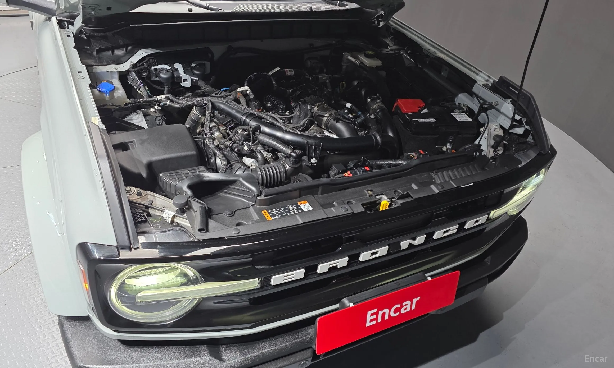 Ford Bronco 6th Generation превью 6