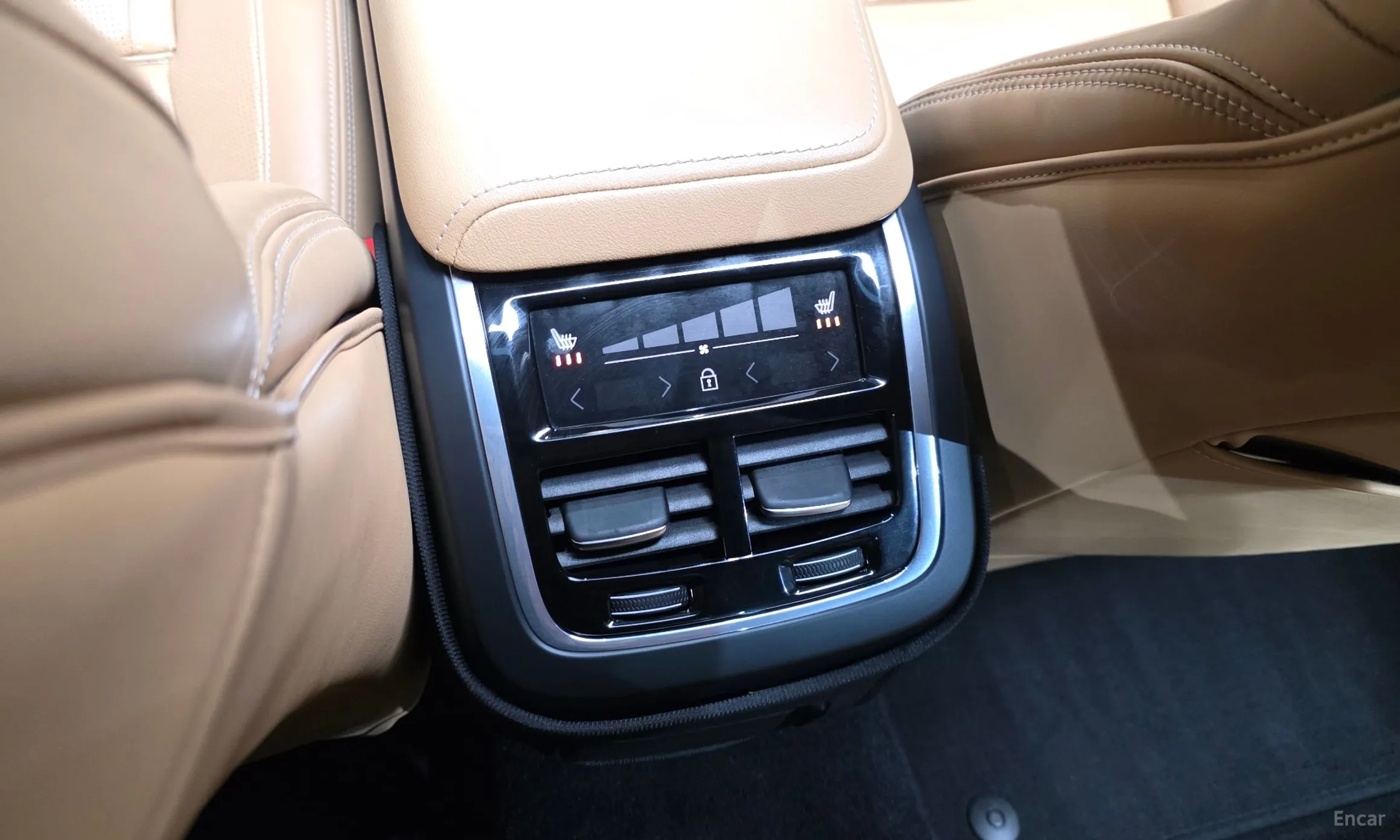 Volvo S60 3rd Generation превью 18