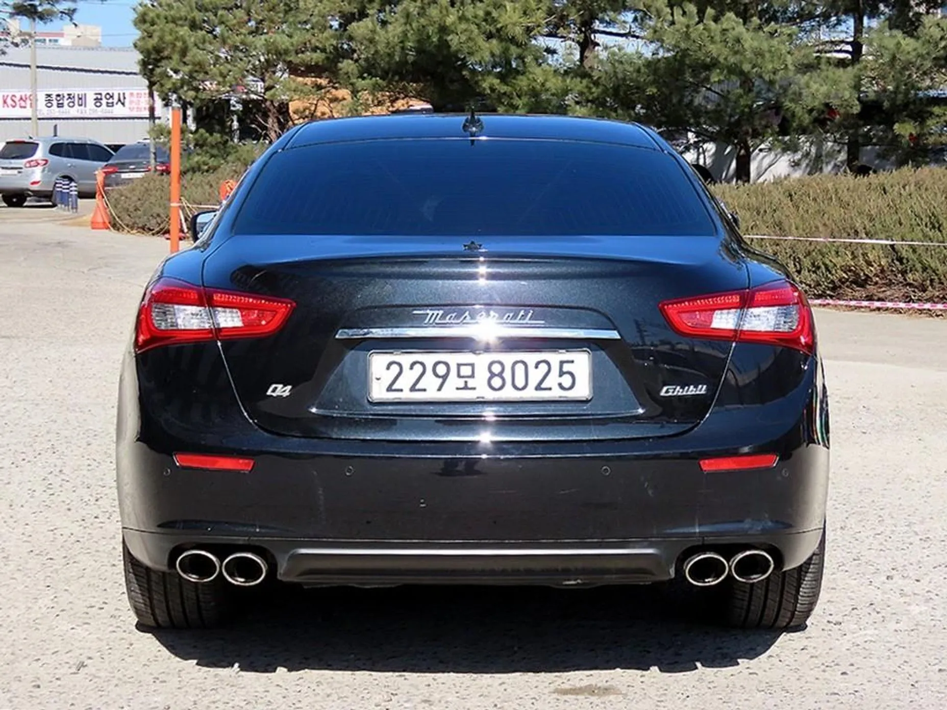 Maserati Ghibli превью 4