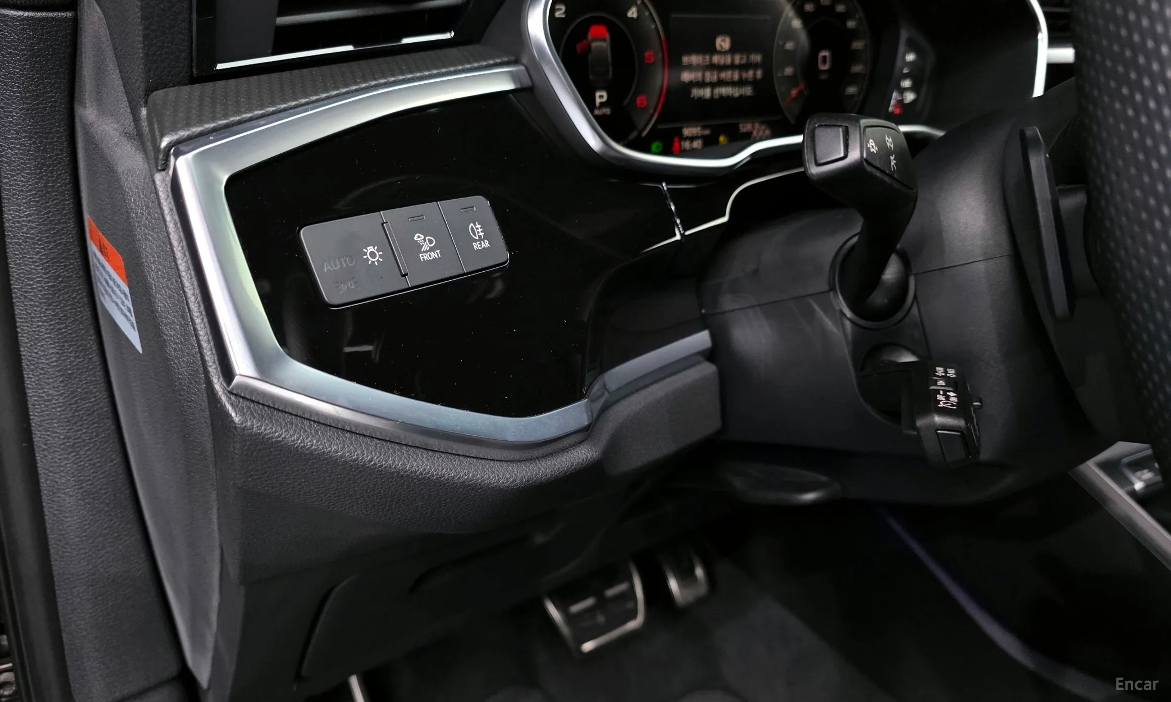 Audi Q3 (F3) превью 16