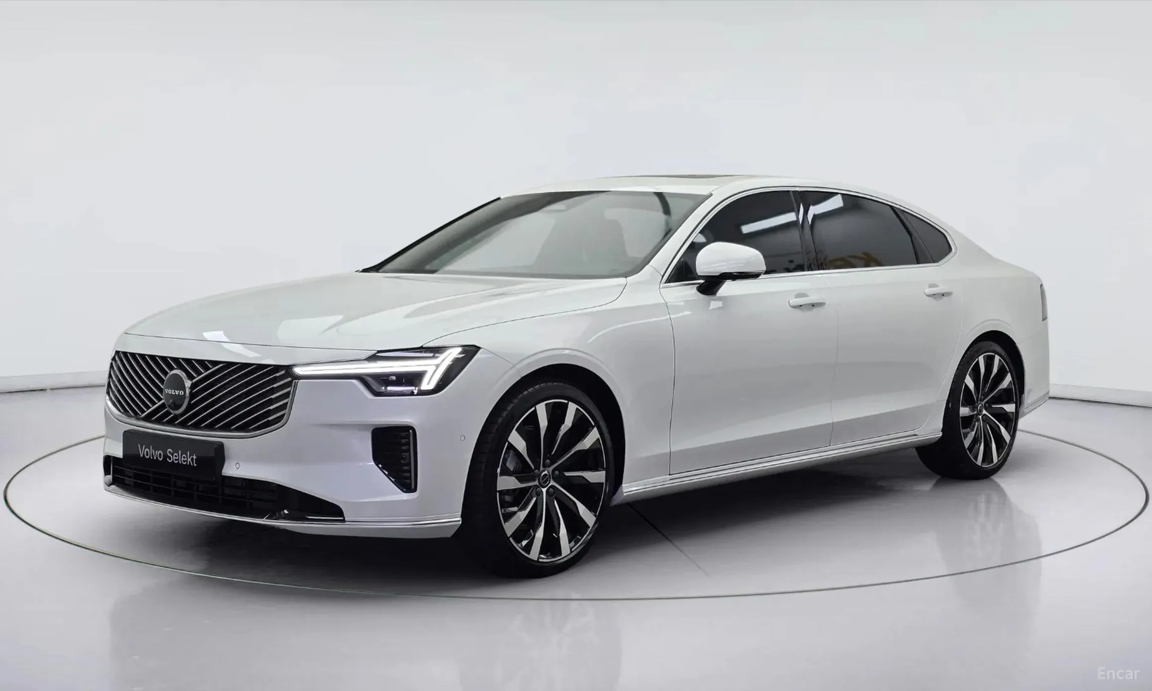 S90