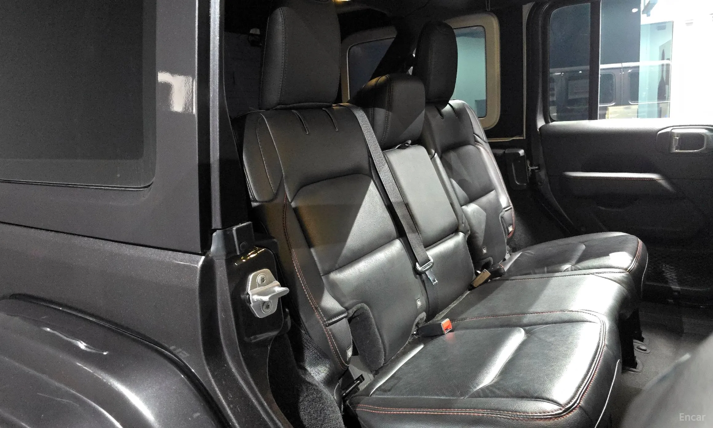 Jeep Wrangler (JL) превью 12