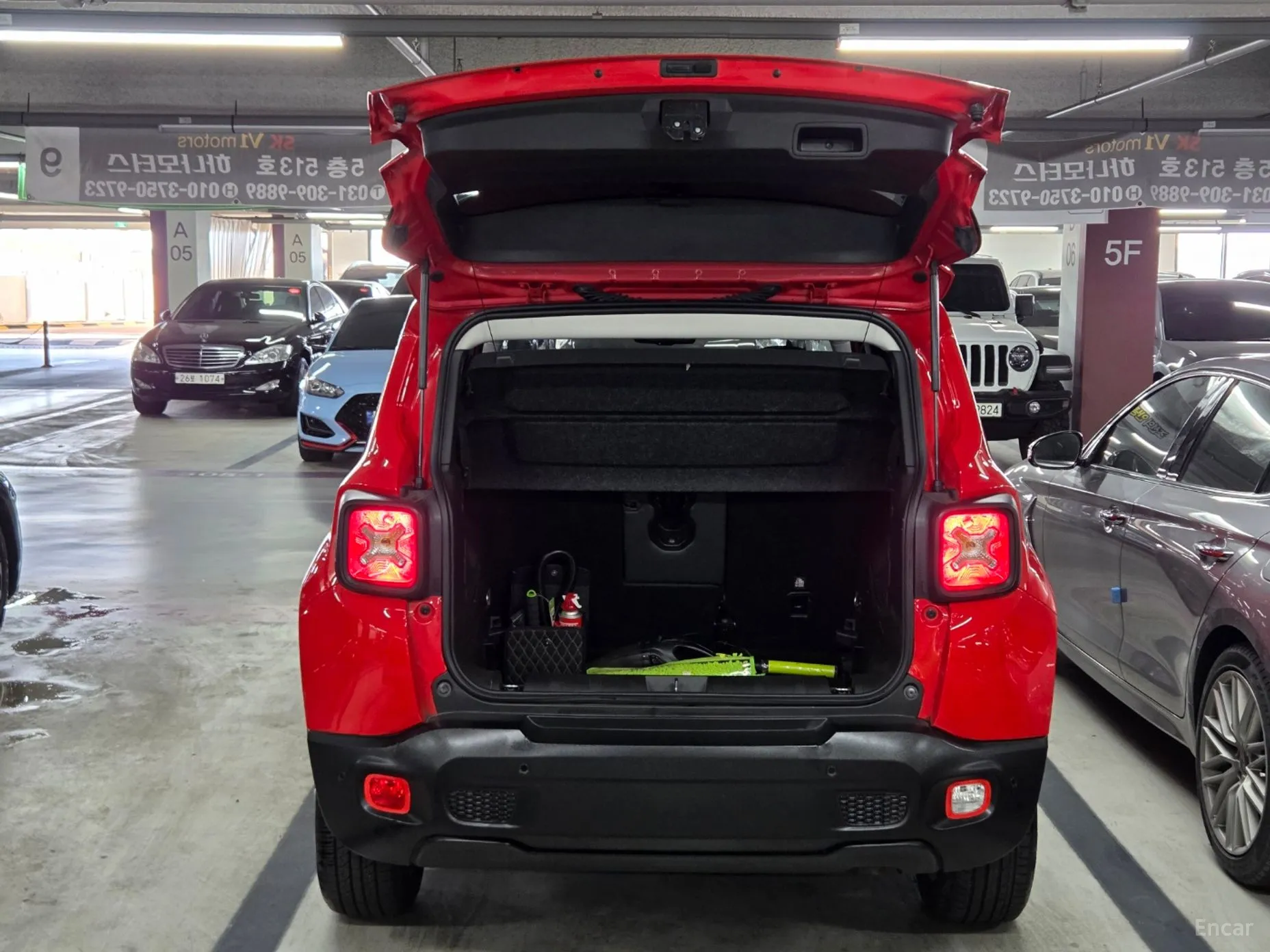 Jeep Renegade превью 19