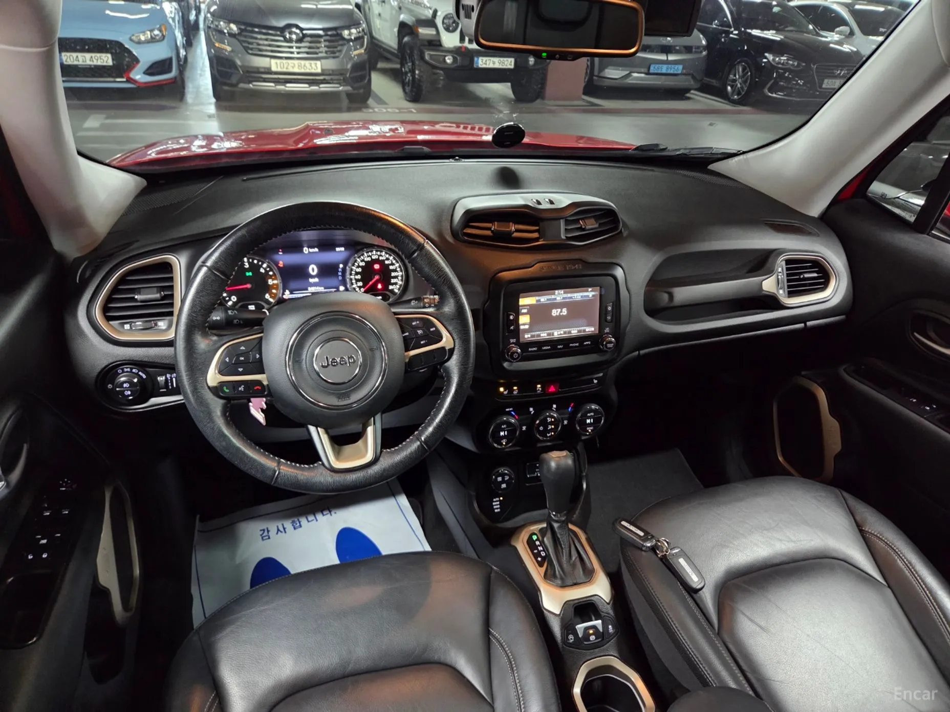 Jeep Renegade превью 7