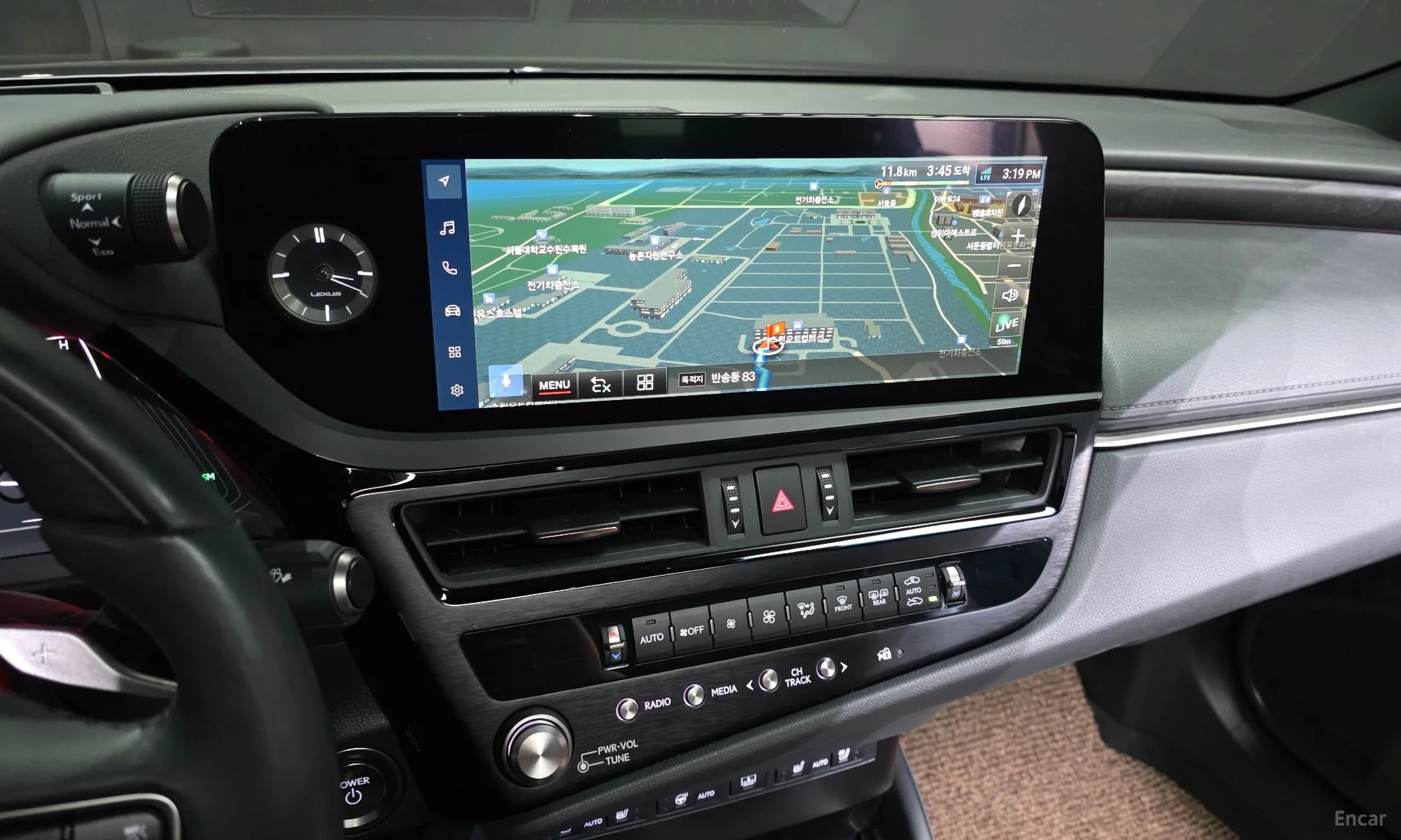 Lexus ES300h 7th Generation превью 14