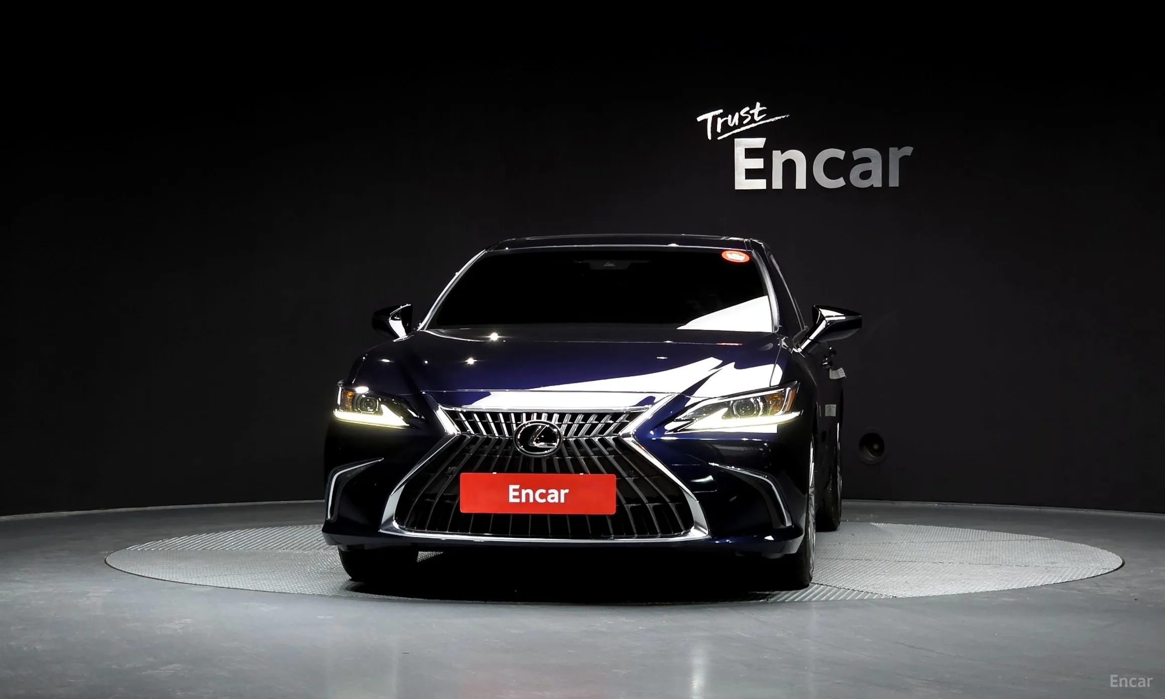 Lexus ES300h 7th Generation превью 3