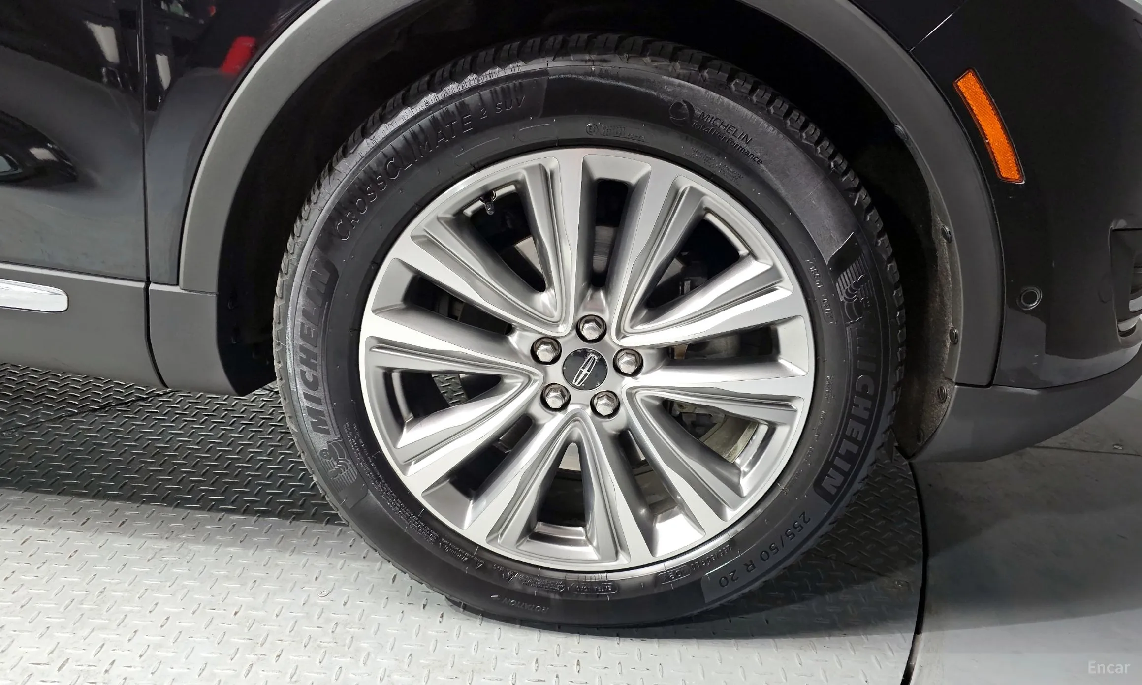 Lincoln MKX 2nd Generation превью 5
