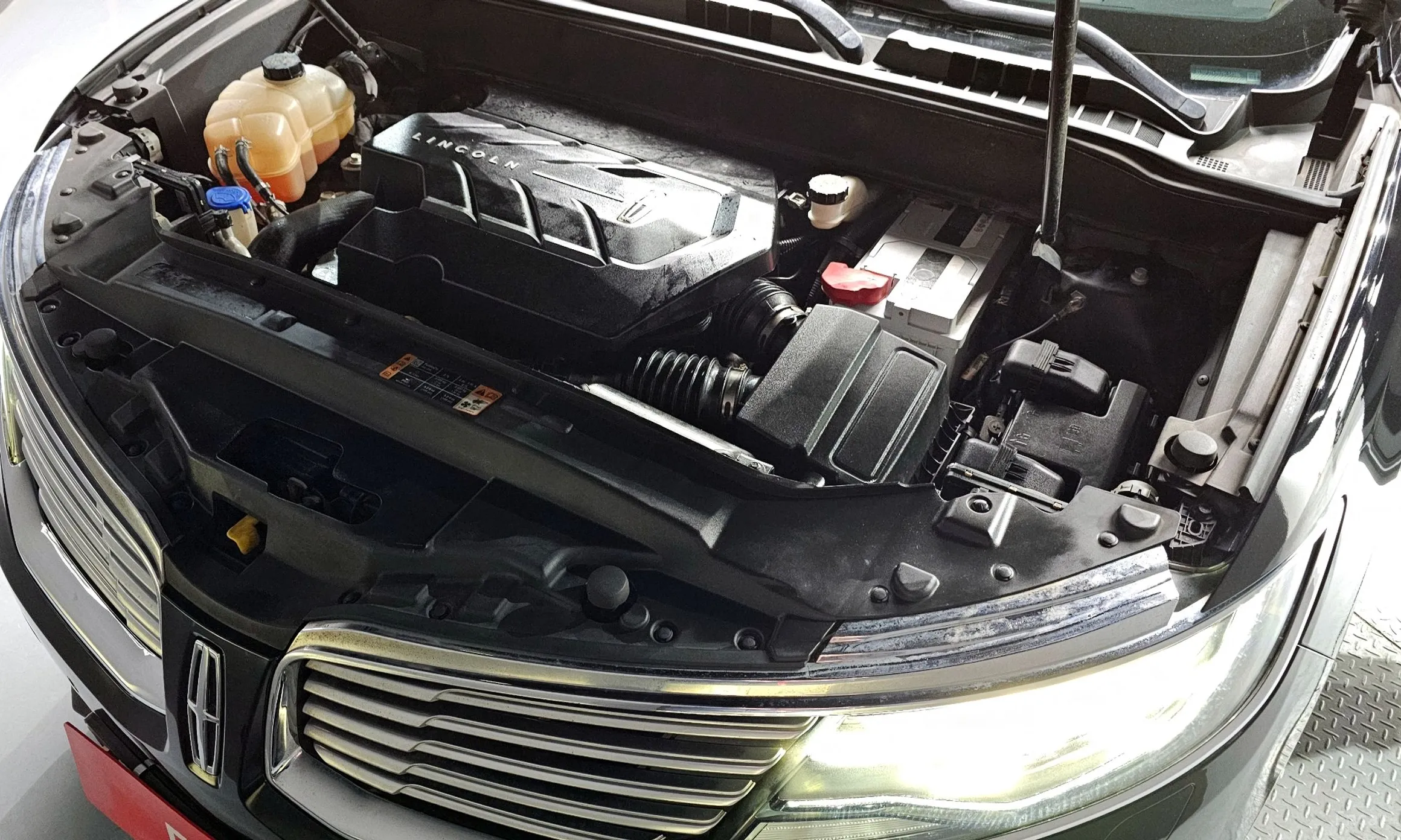 Lincoln MKX 2nd Generation превью 6