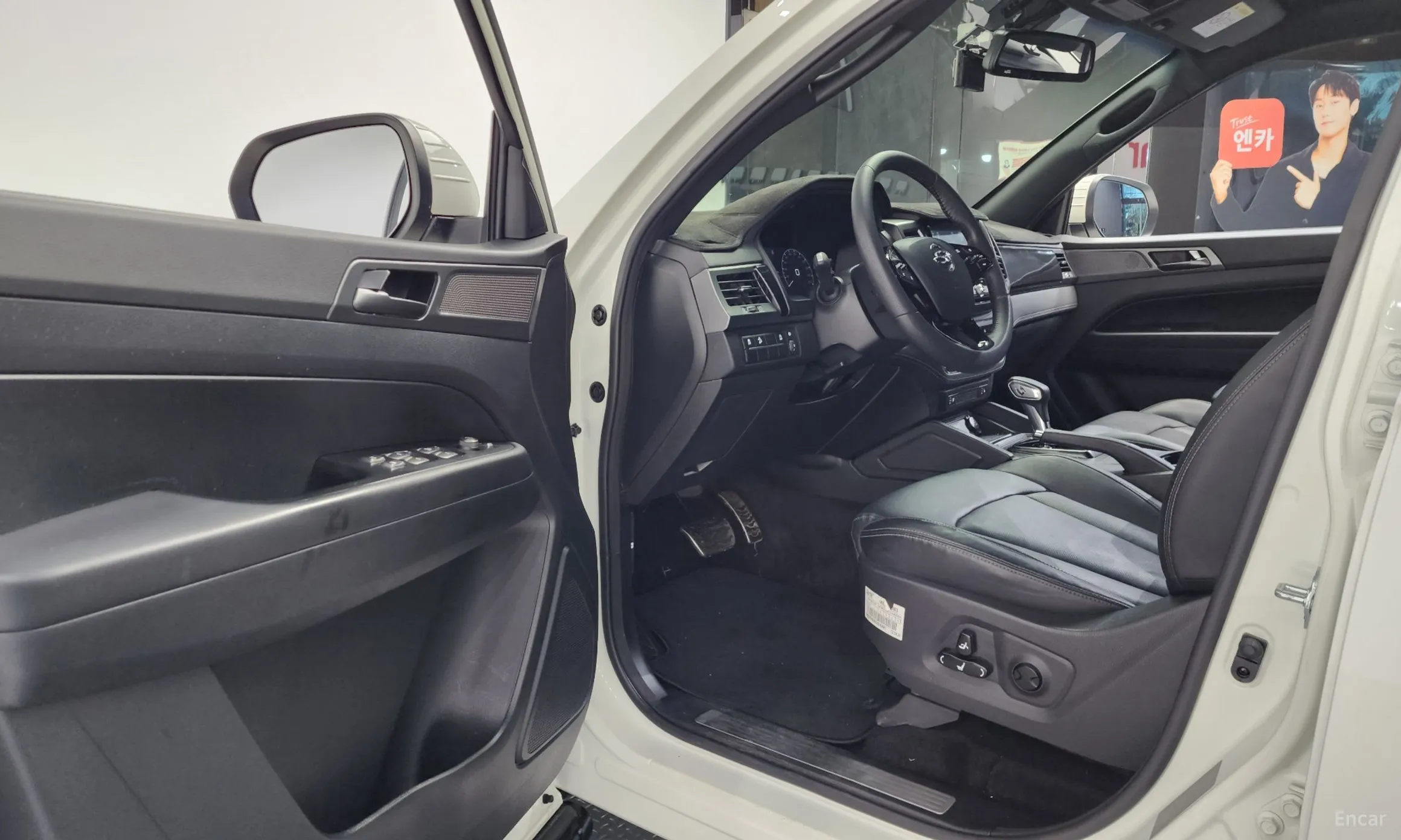KG Mobility (SsangYong) Rexton Sports Khan превью 10