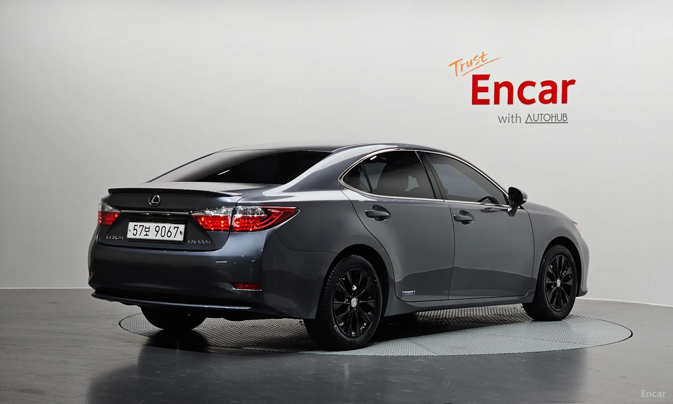 Lexus New ES300h превью 2