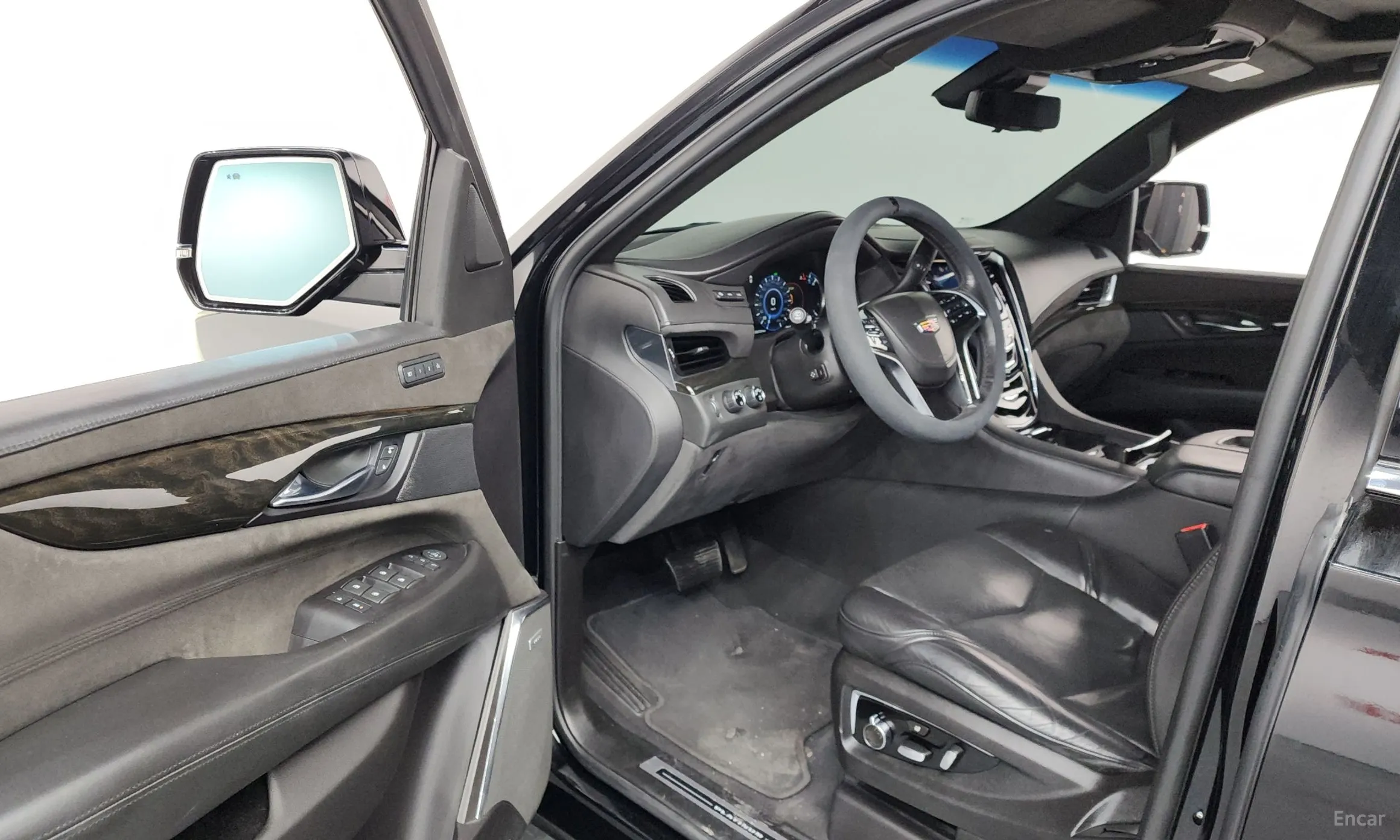 Cadillac Escalade превью 10