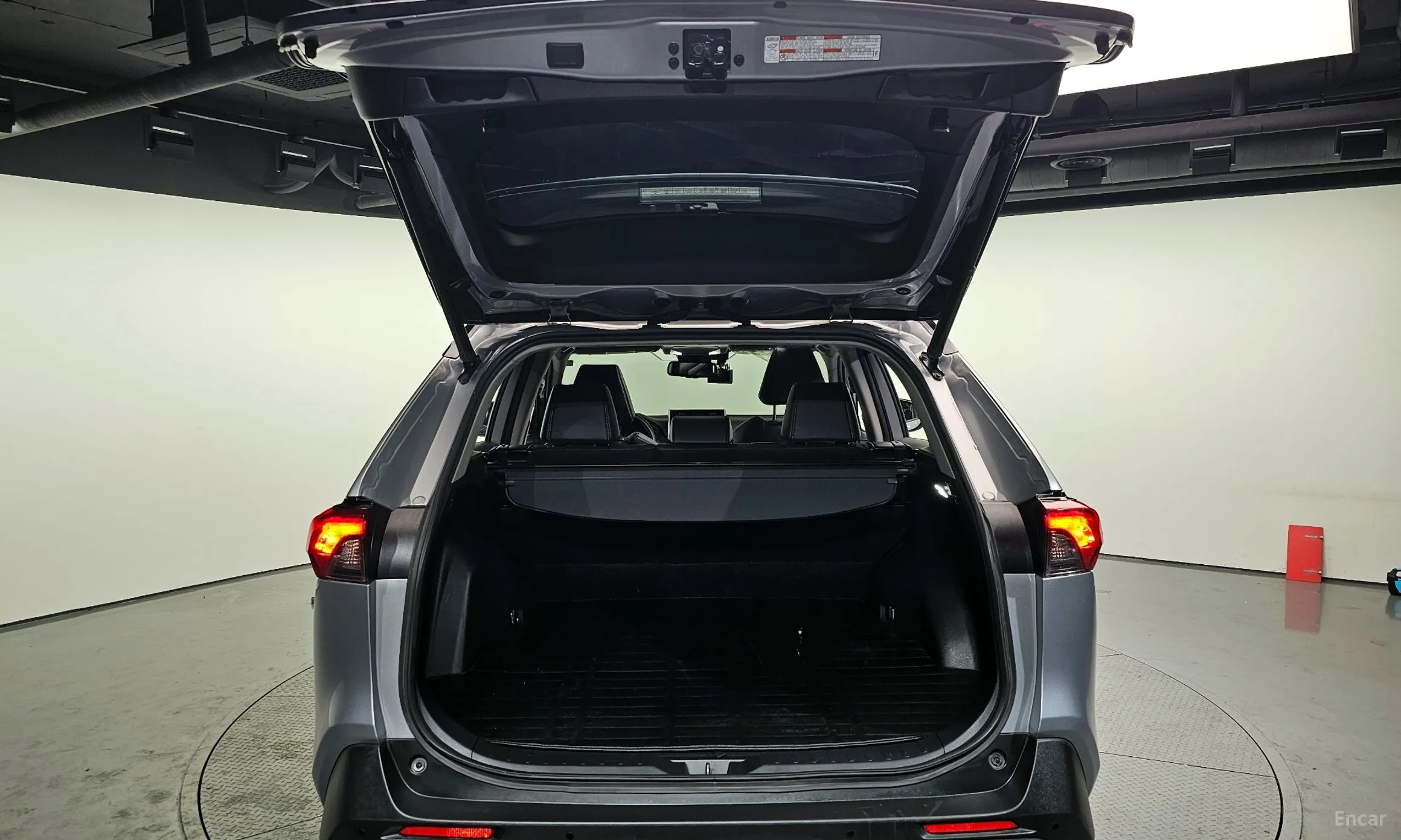 Toyota RAV4 5th Generation превью 20