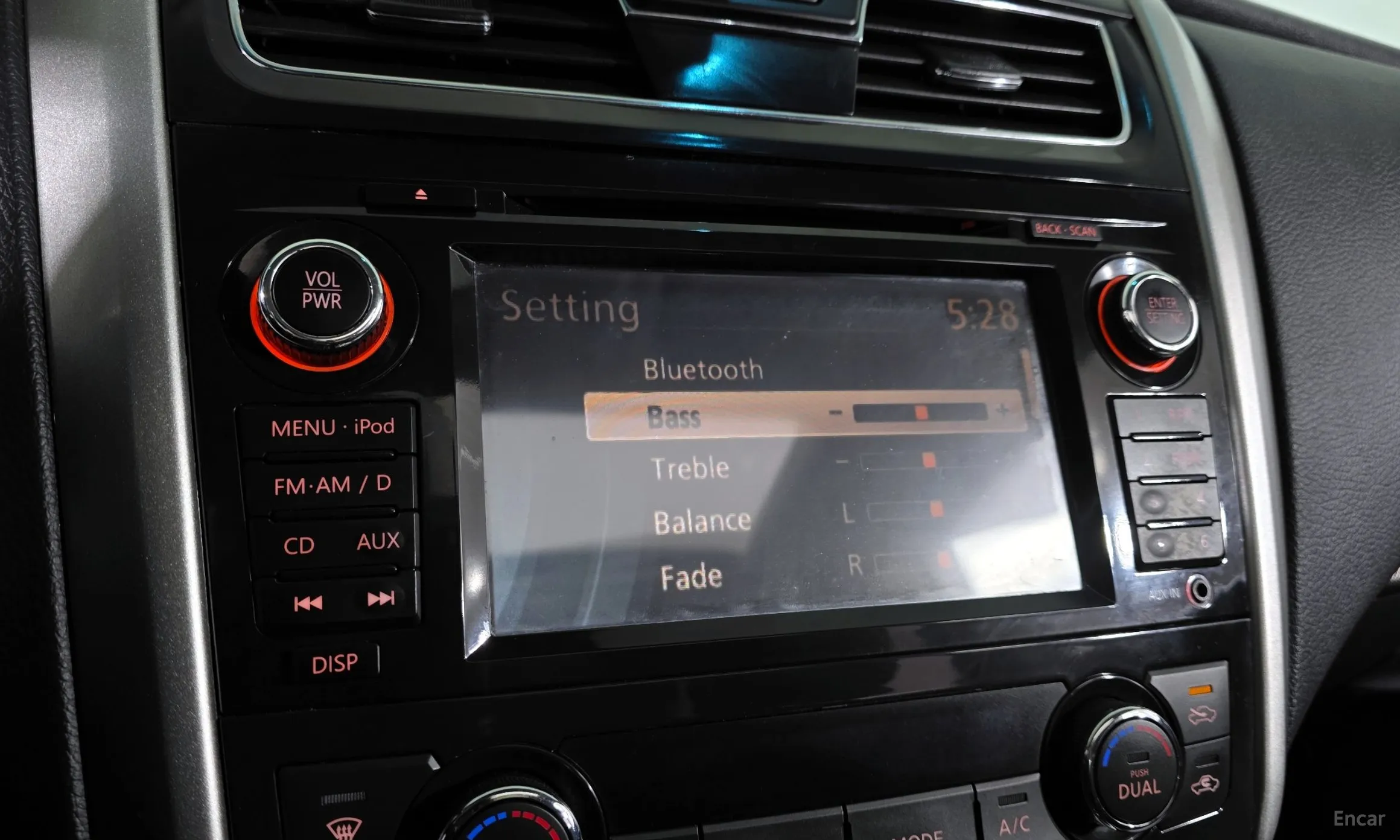 Nissan Altima превью 16