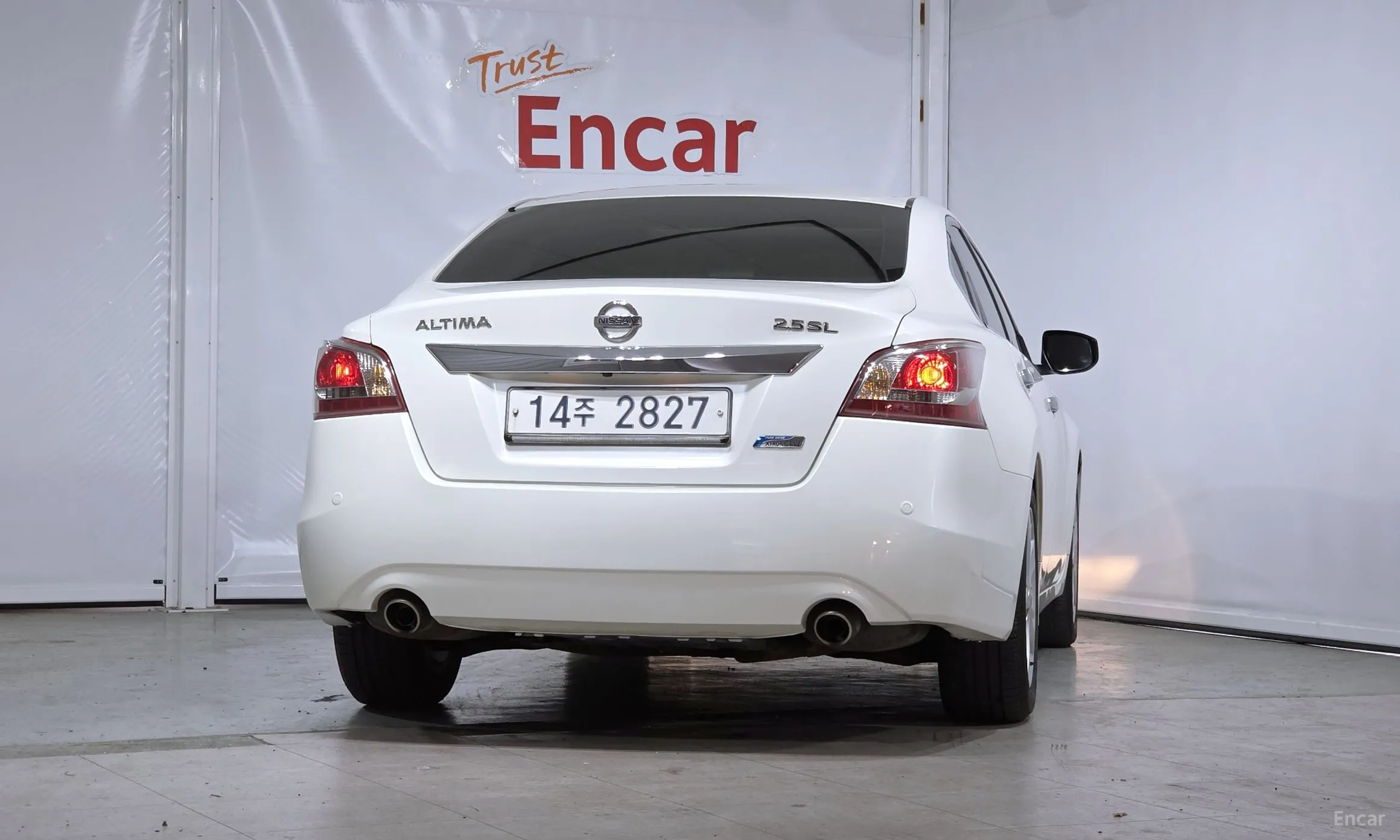 Nissan Altima превью 4