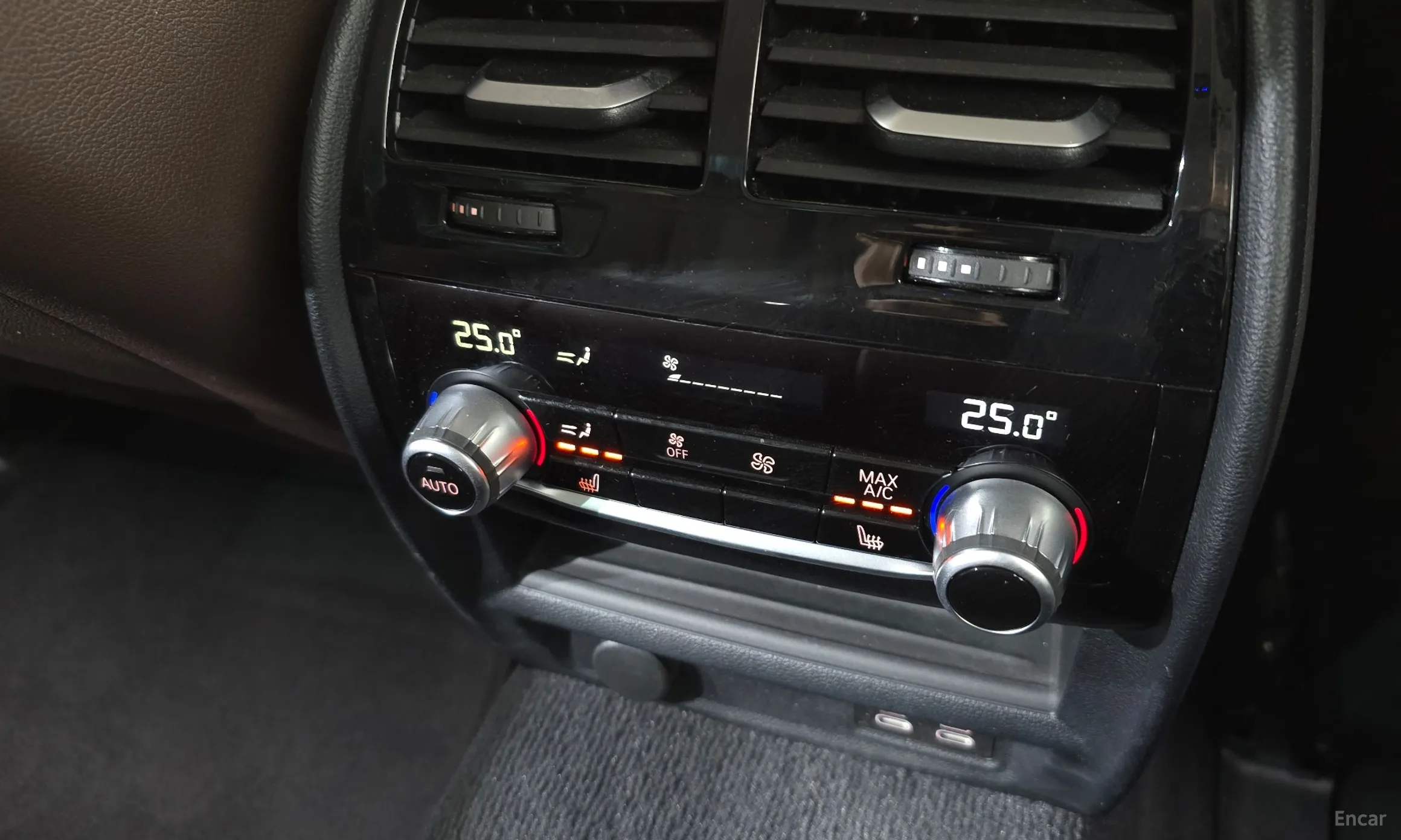 BMW 5 Series (G30) превью 18