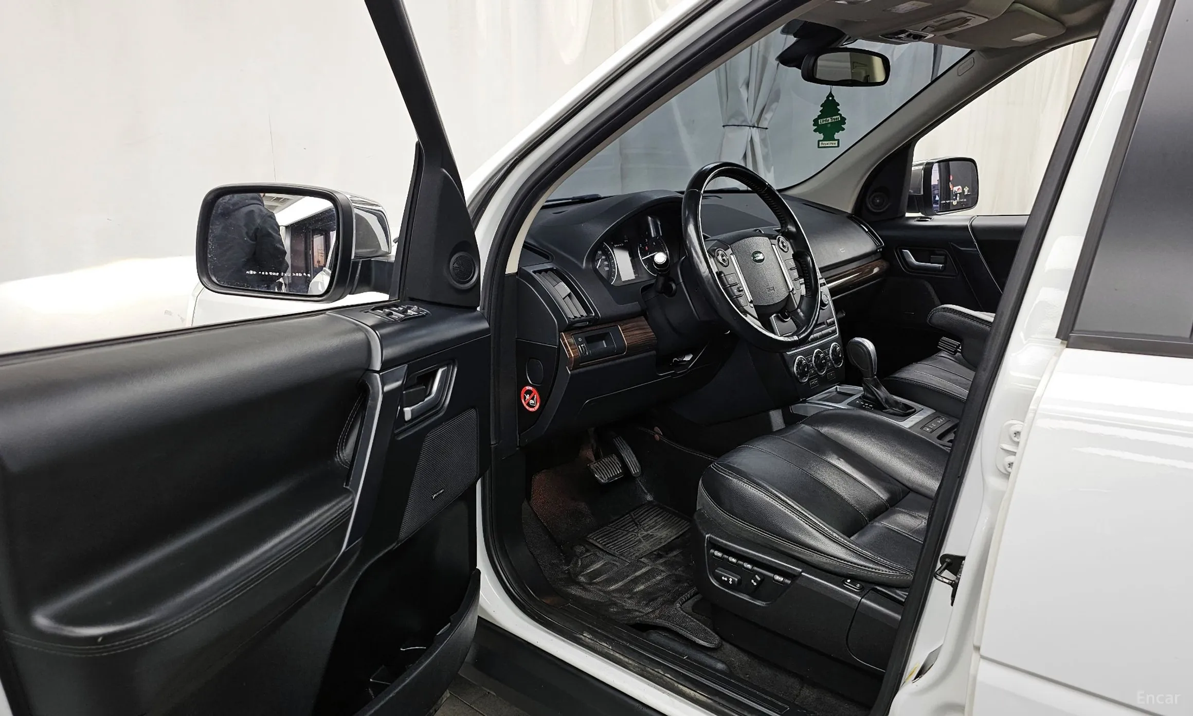 Land Rover Freelander 2 превью 10