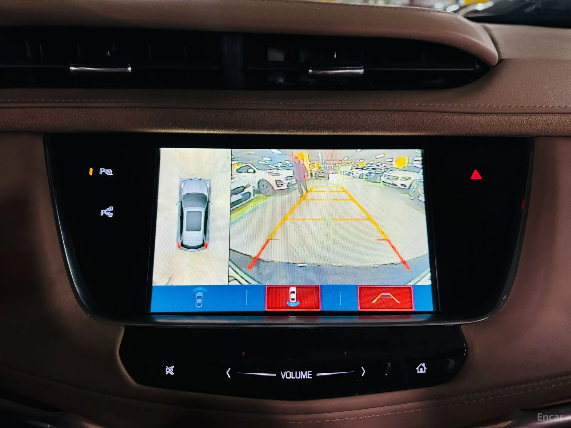 Cadillac XT5 превью 15