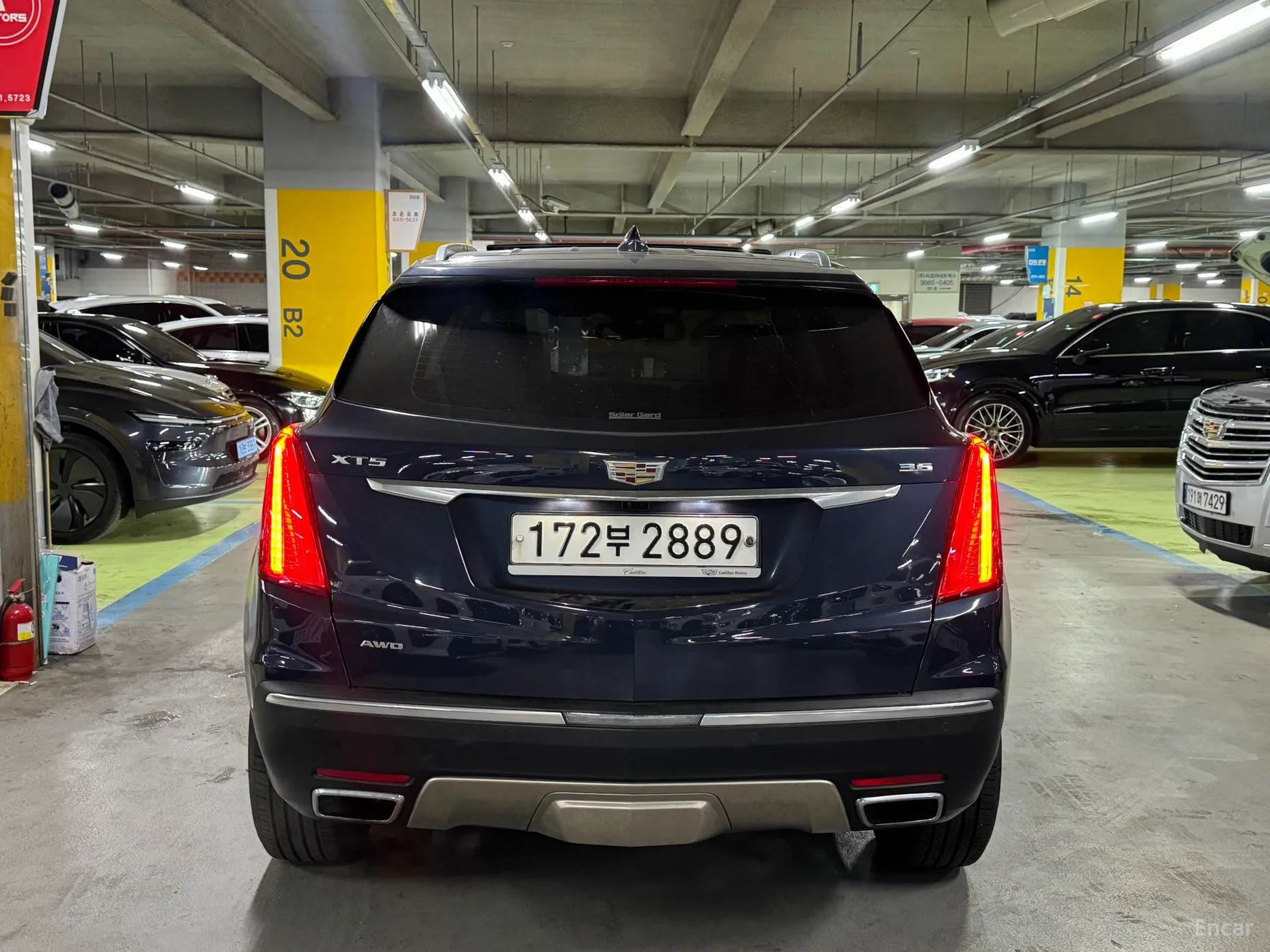 Cadillac XT5 превью 3