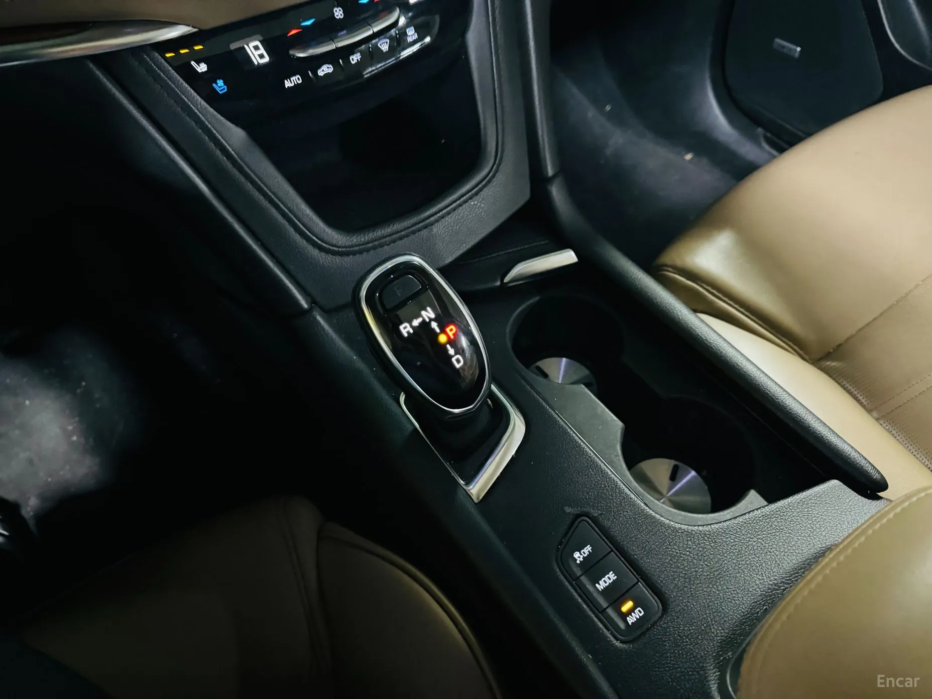 Cadillac XT5 превью 9