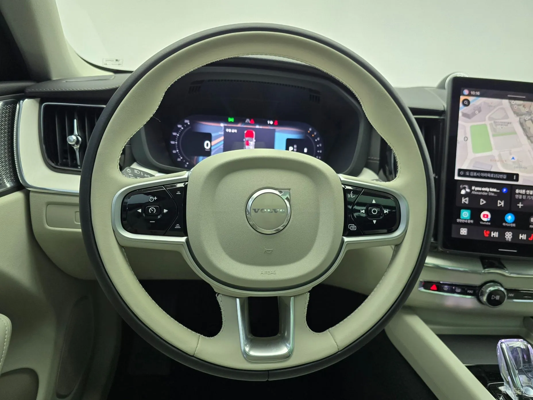 Volvo XC60 Gen 2 превью 10