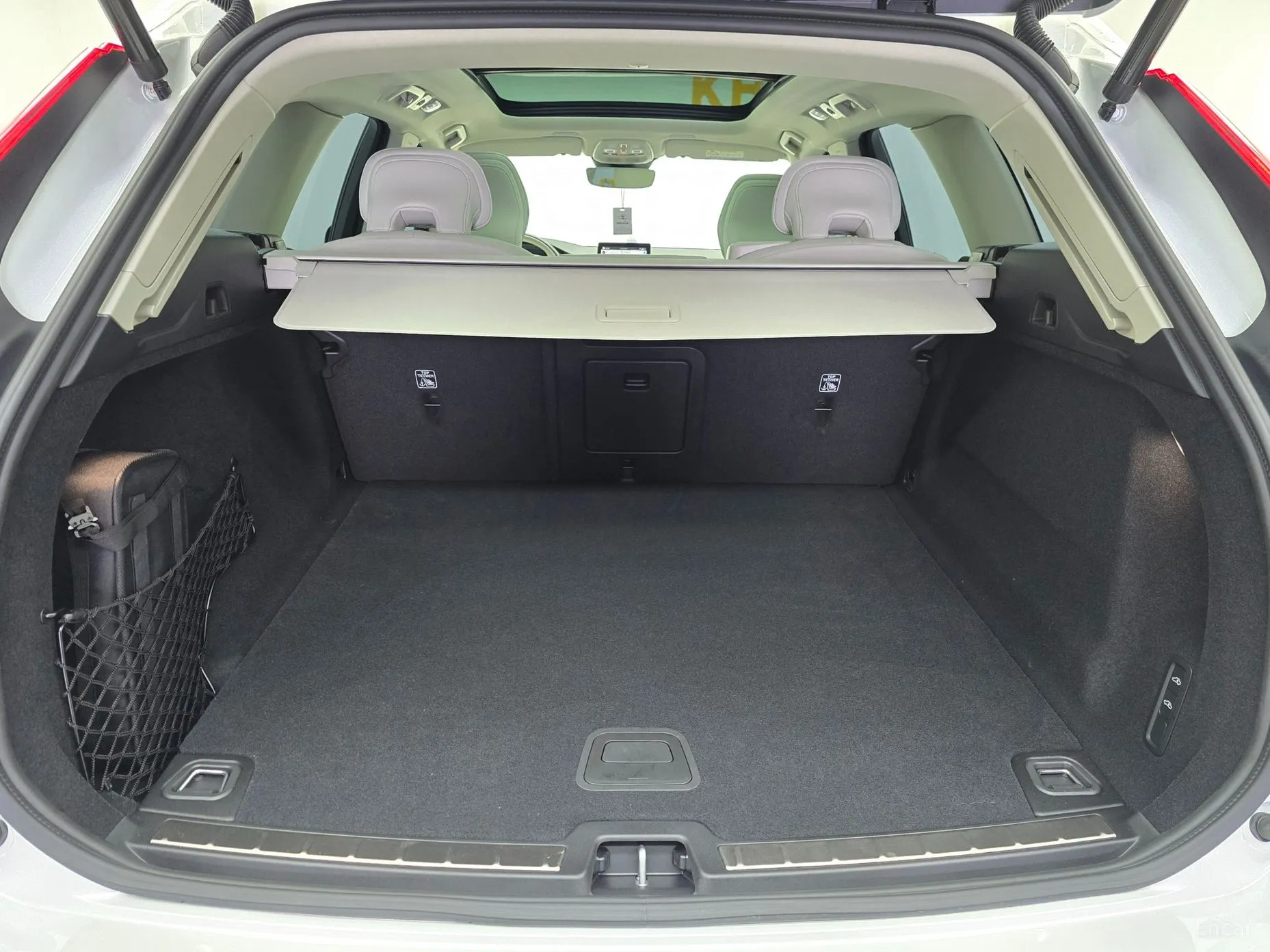Volvo XC60 Gen 2 превью 20