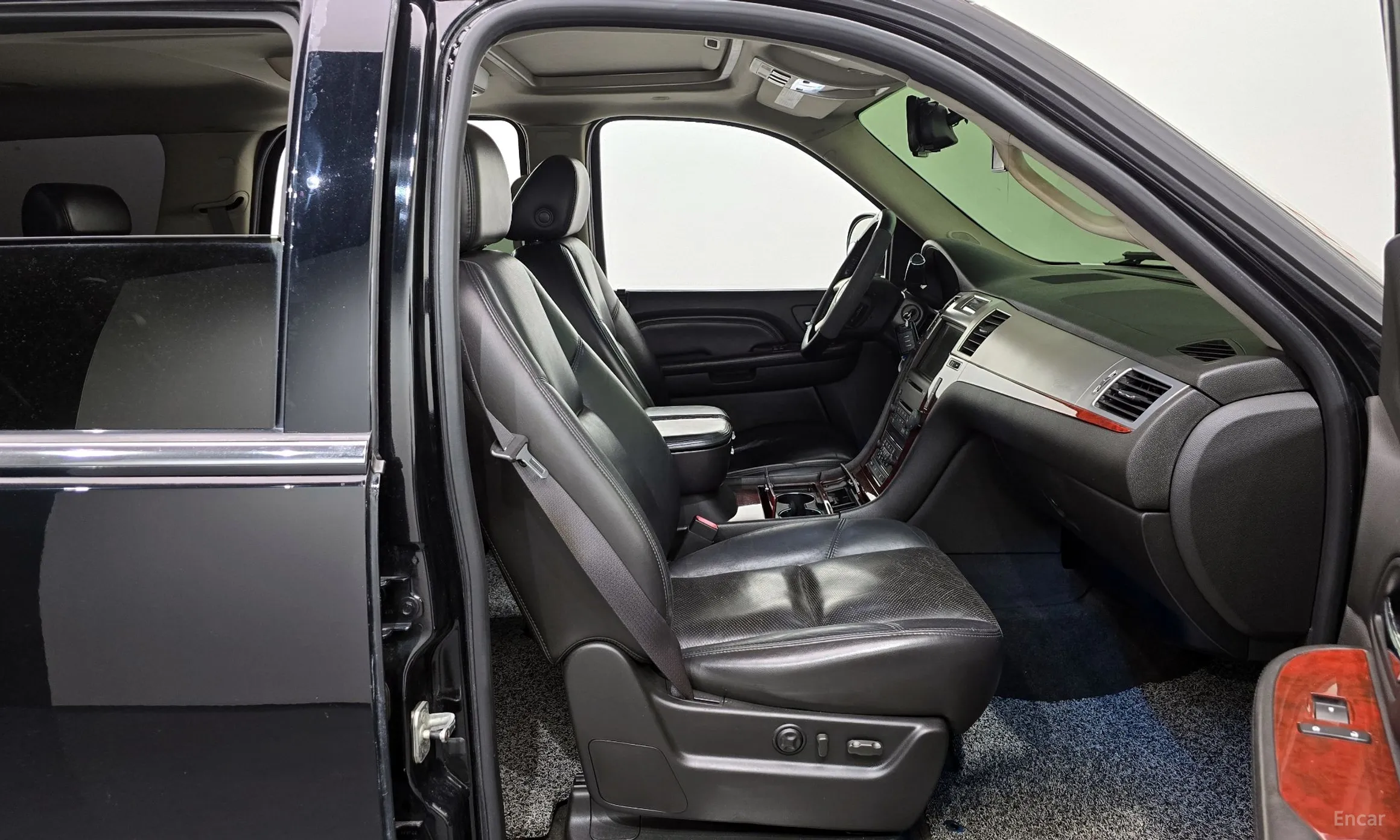 Cadillac Escalade превью 11