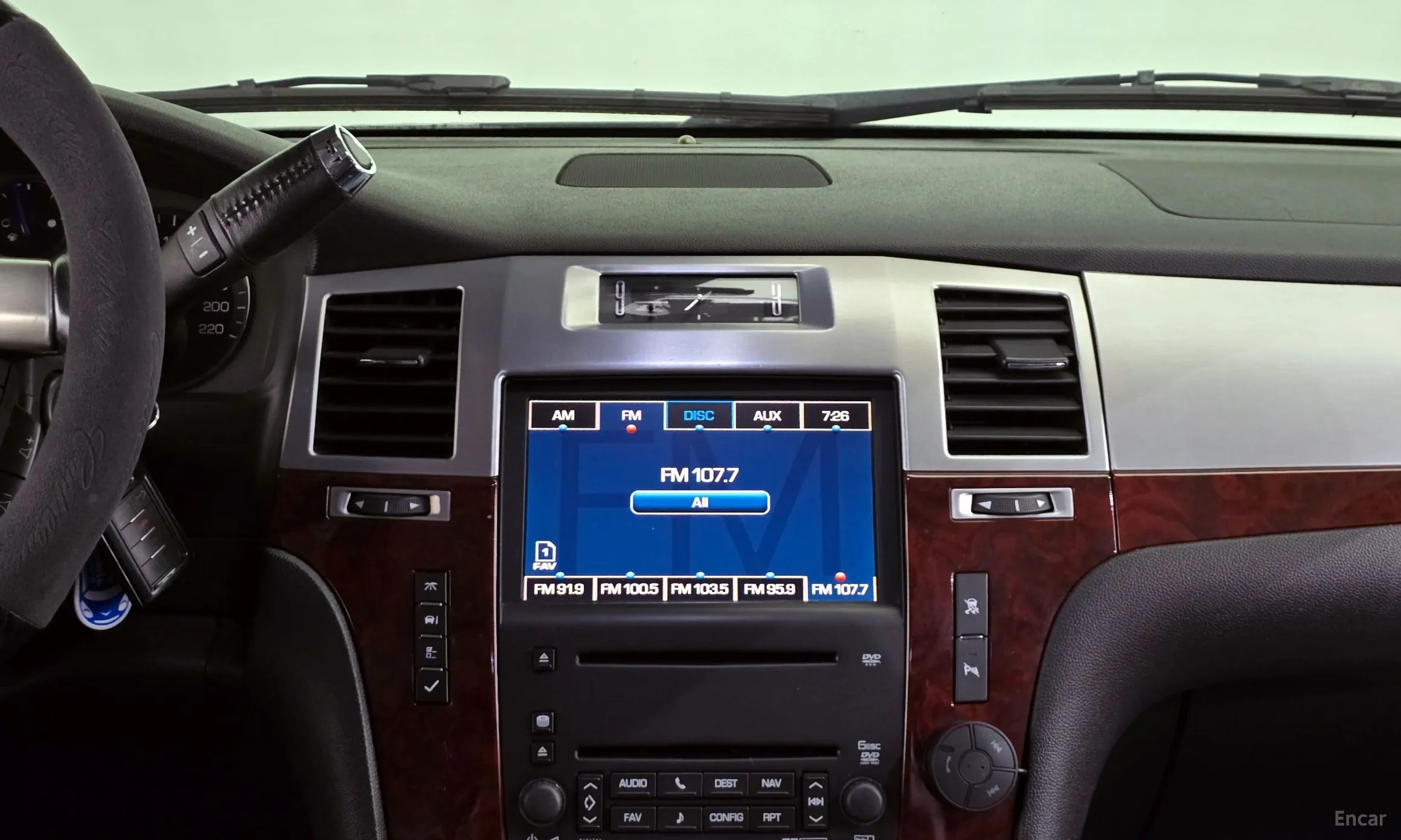 Cadillac Escalade превью 14