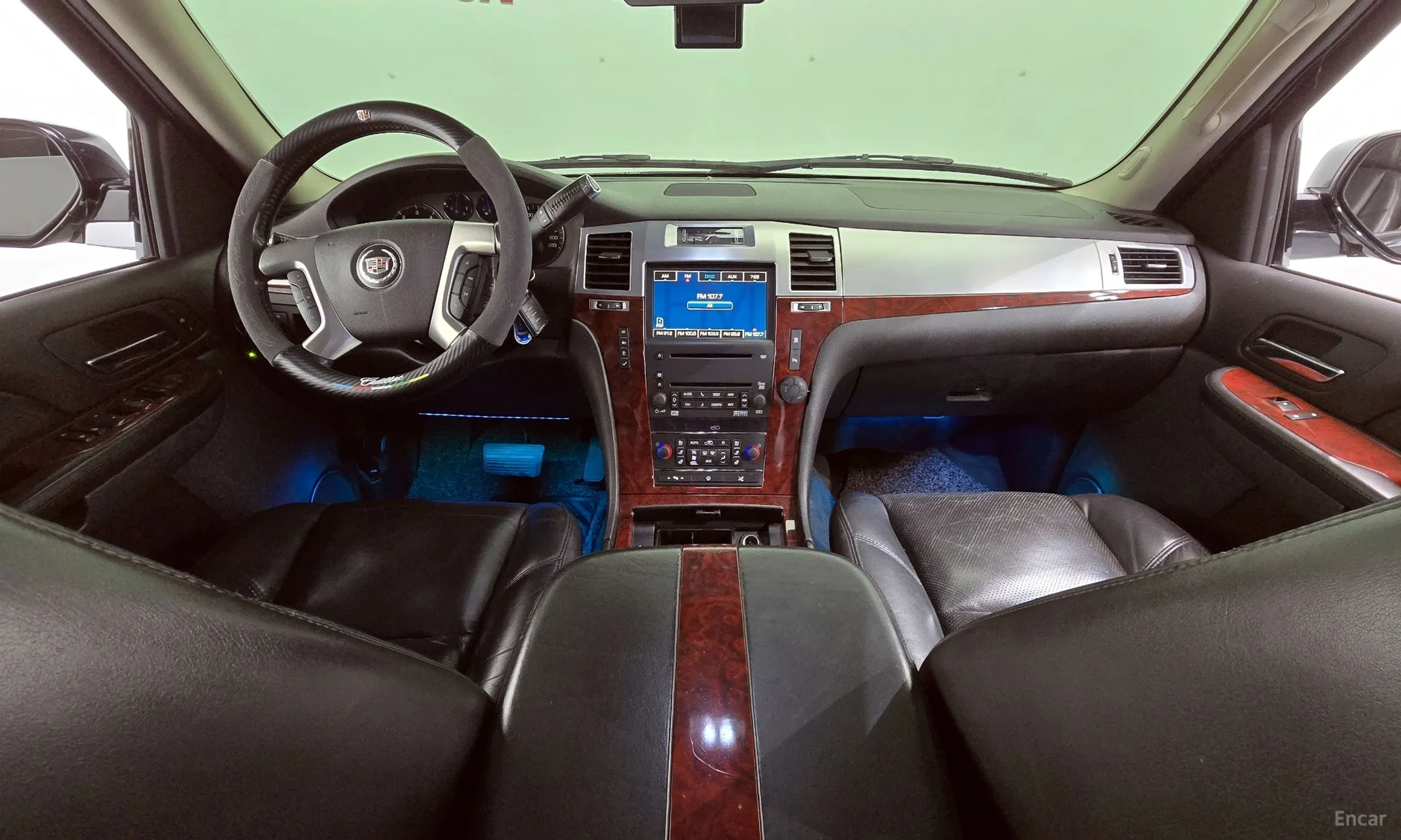 Cadillac Escalade превью 7