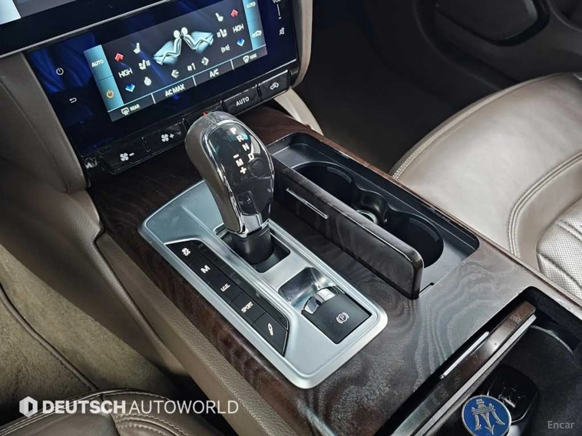 Maserati Quattroporte превью 9
