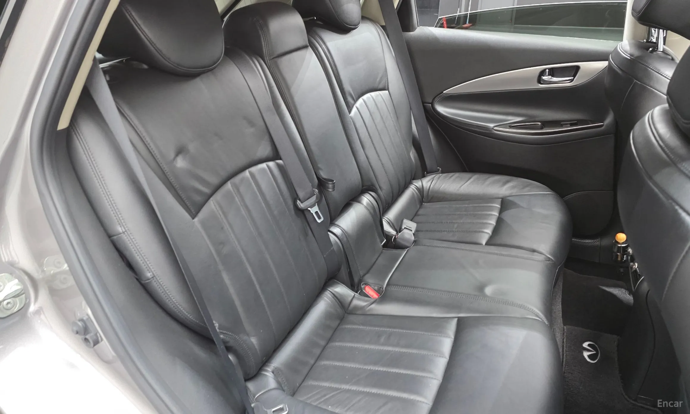 Infiniti EX35 превью 12