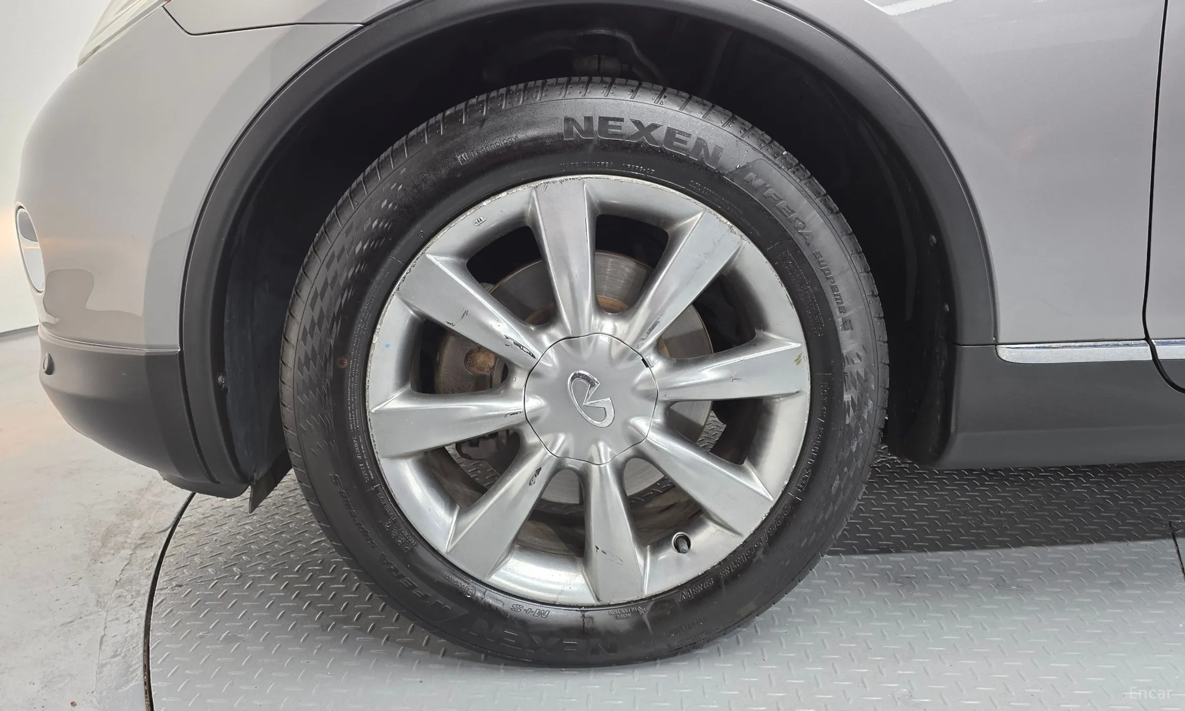 Infiniti EX35 превью 5