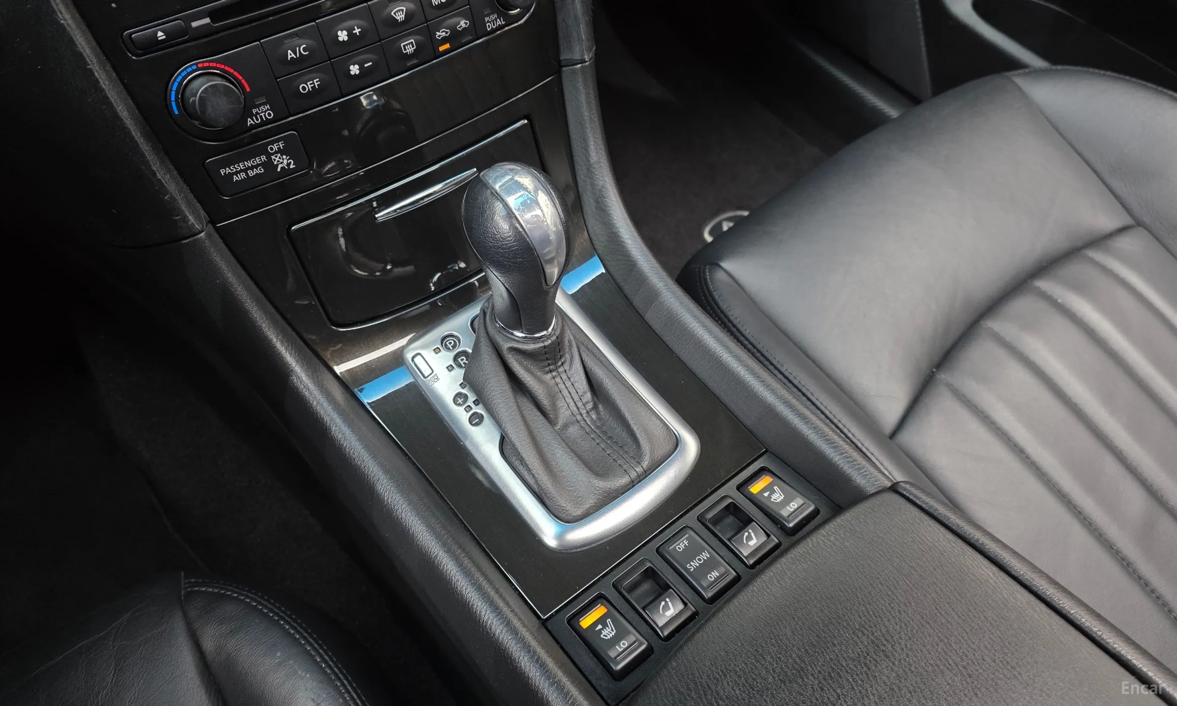 Infiniti EX35 превью 9