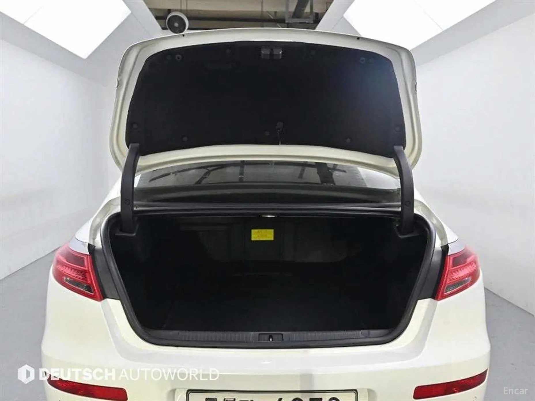 Renault Korea (Samsung) SM7 превью 20