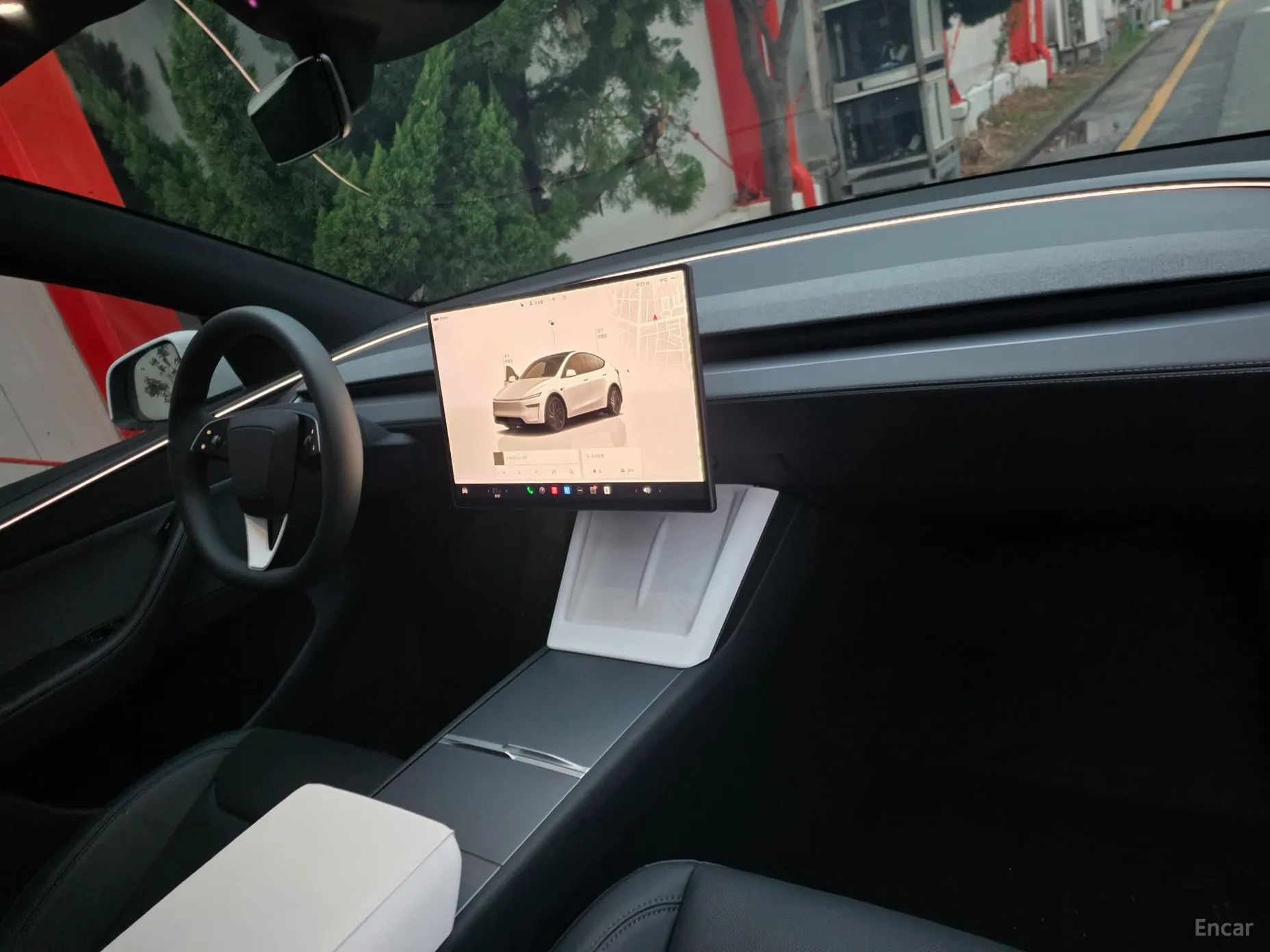Tesla Model Y превью 11