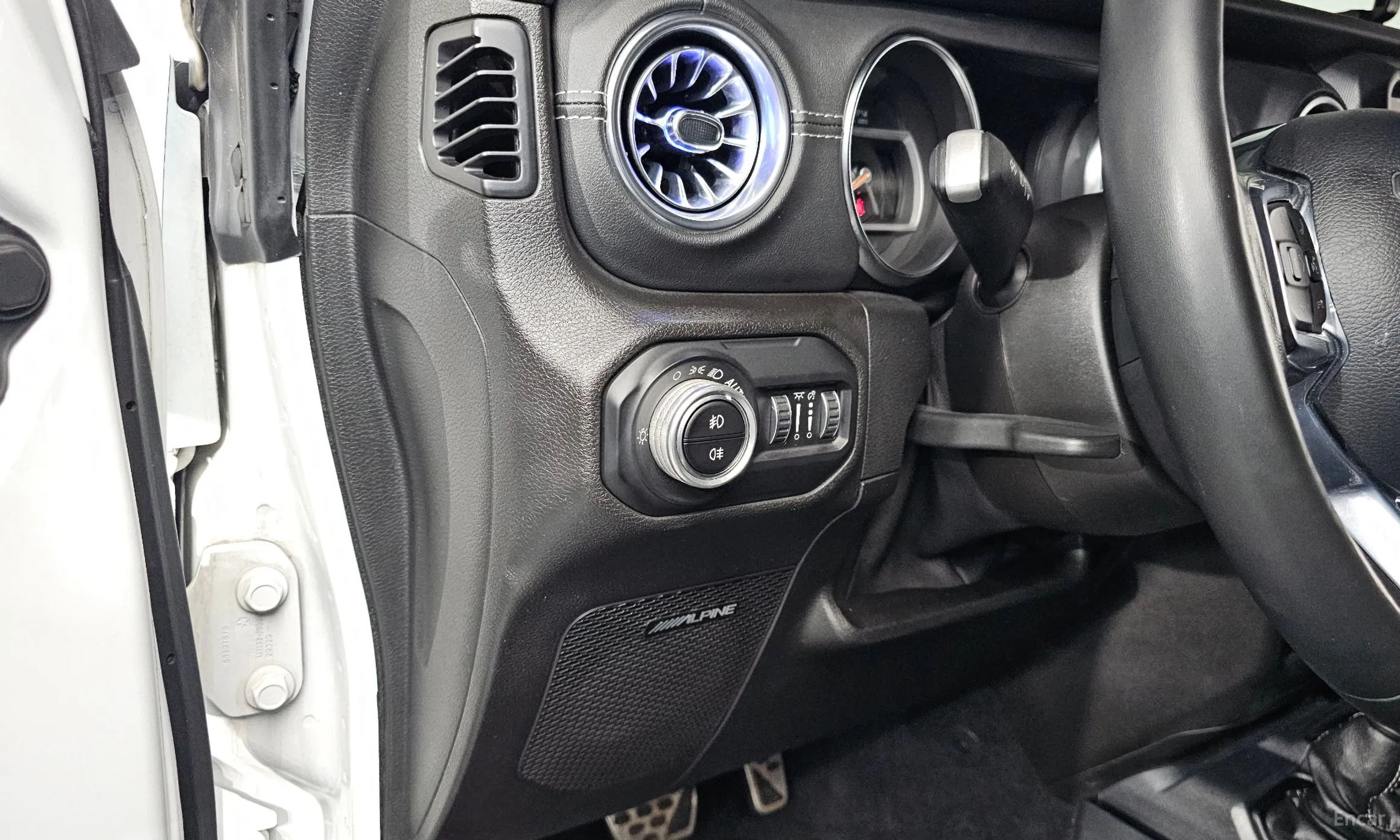 Jeep Wrangler (JL) превью 14
