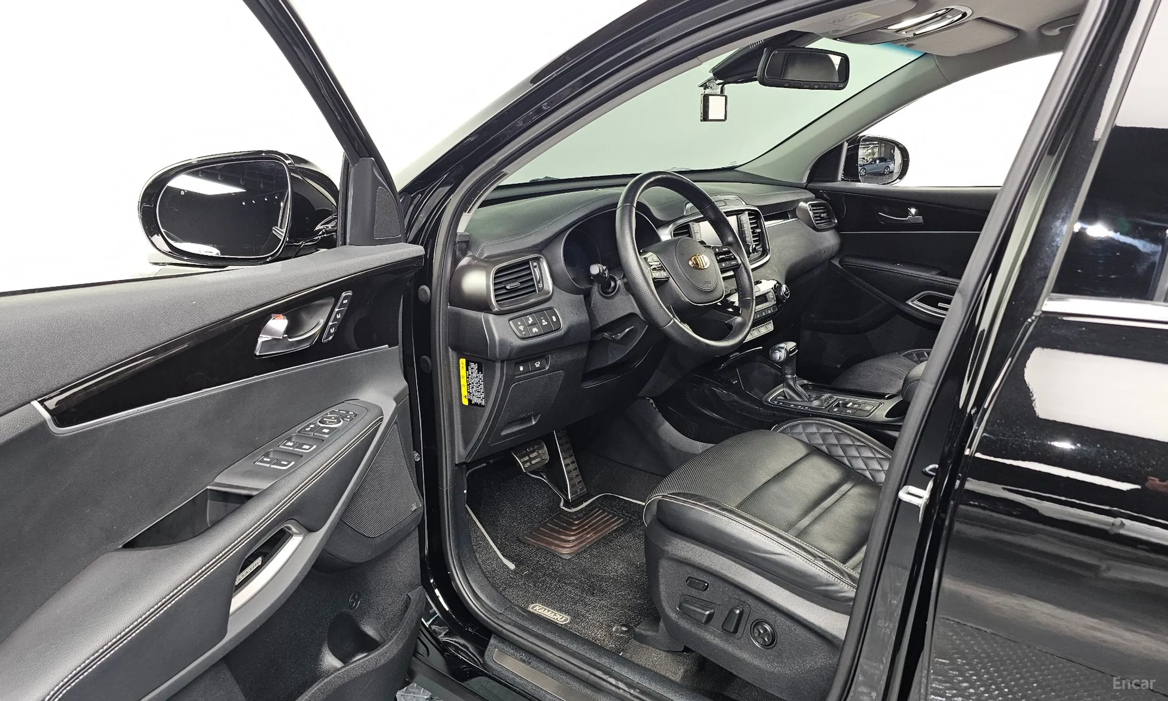 Kia Sorento превью 10