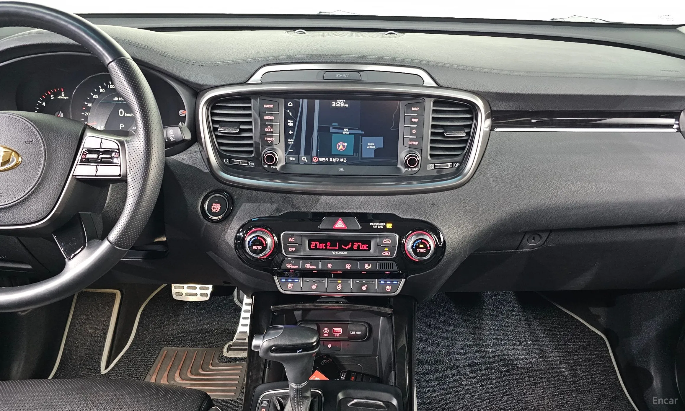 Kia Sorento превью 16