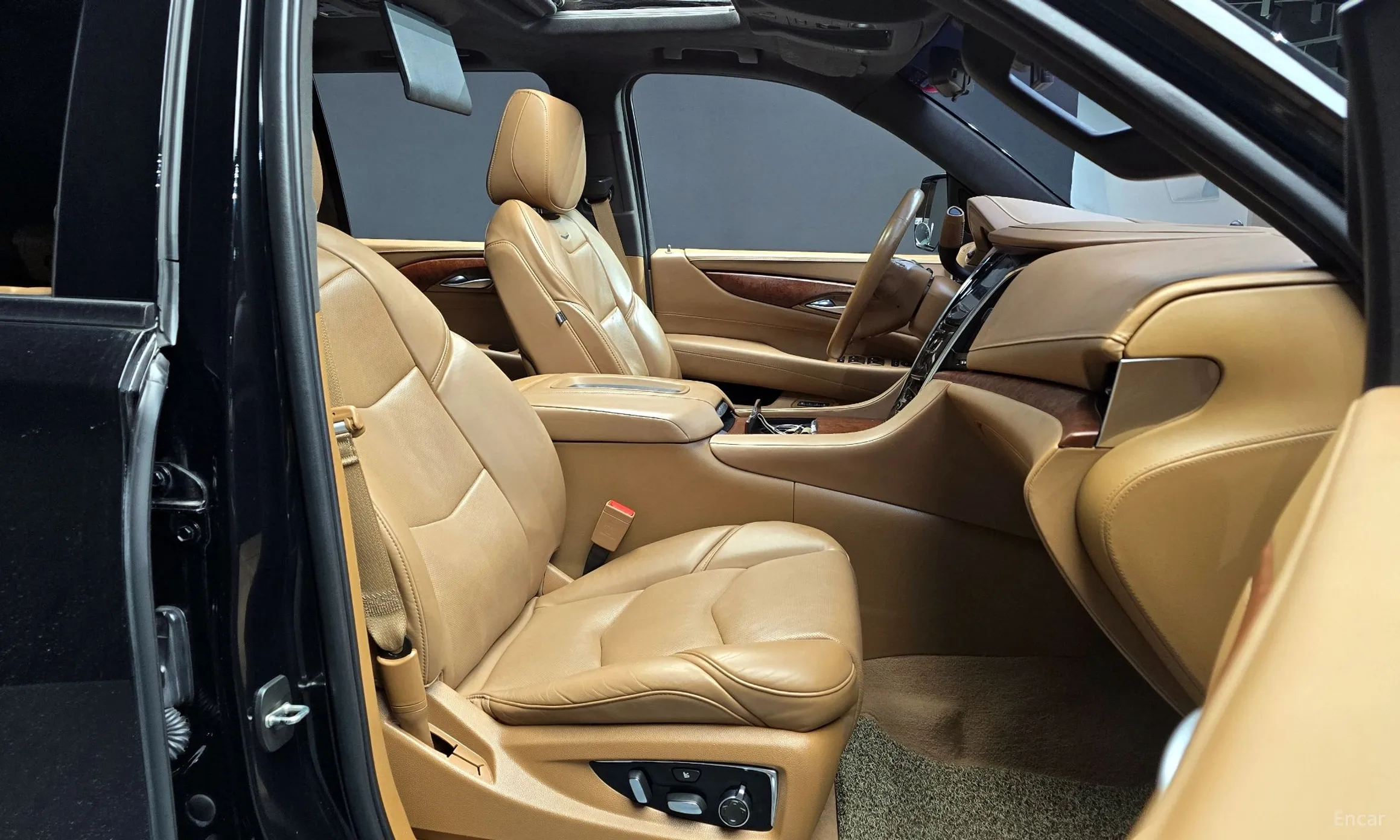 Cadillac Escalade превью 10